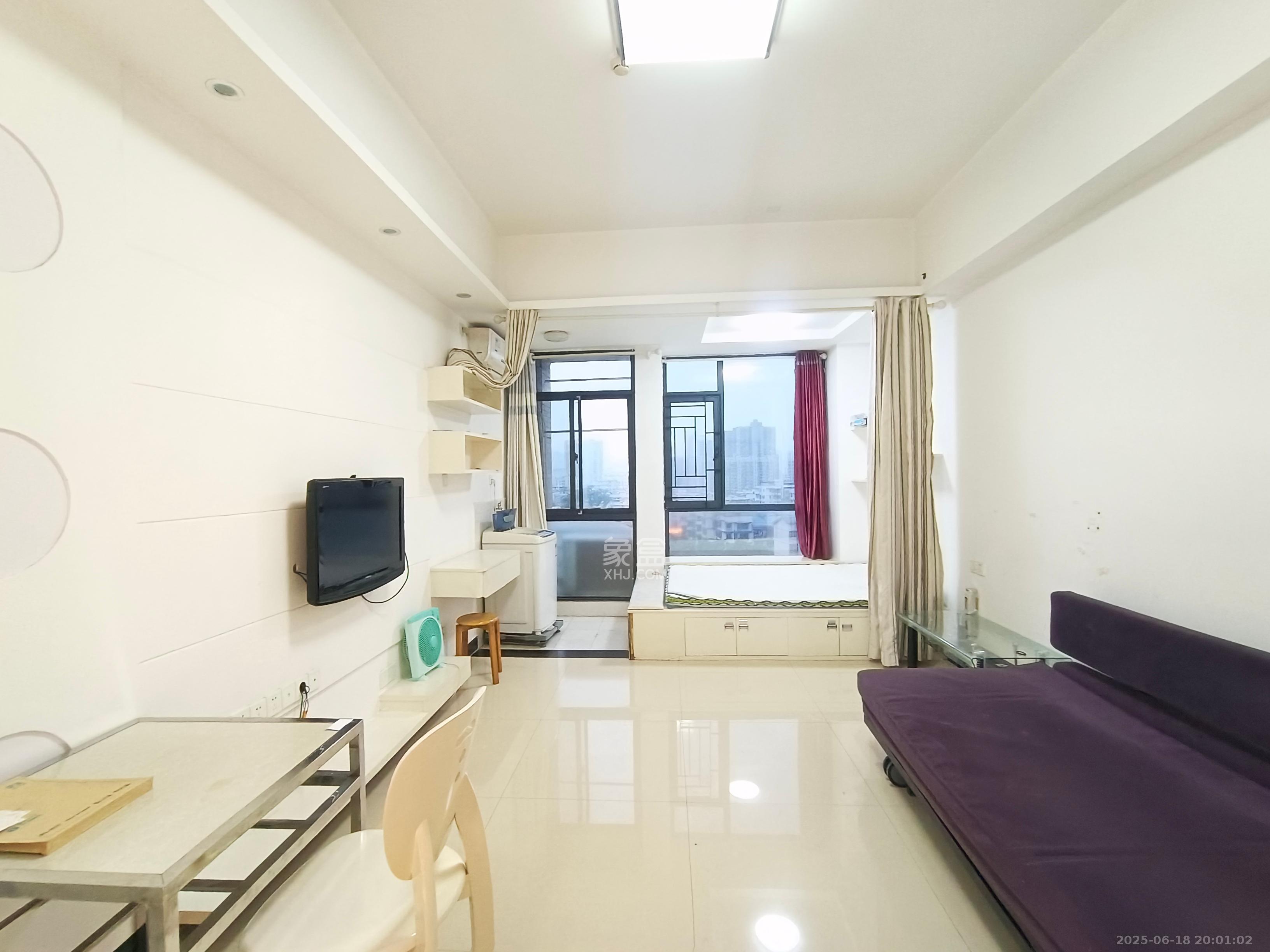 长房时代城 1室0厅1卫 1400.0元/月 长房时代城 1室0厅1卫 1400.0元/月室内图