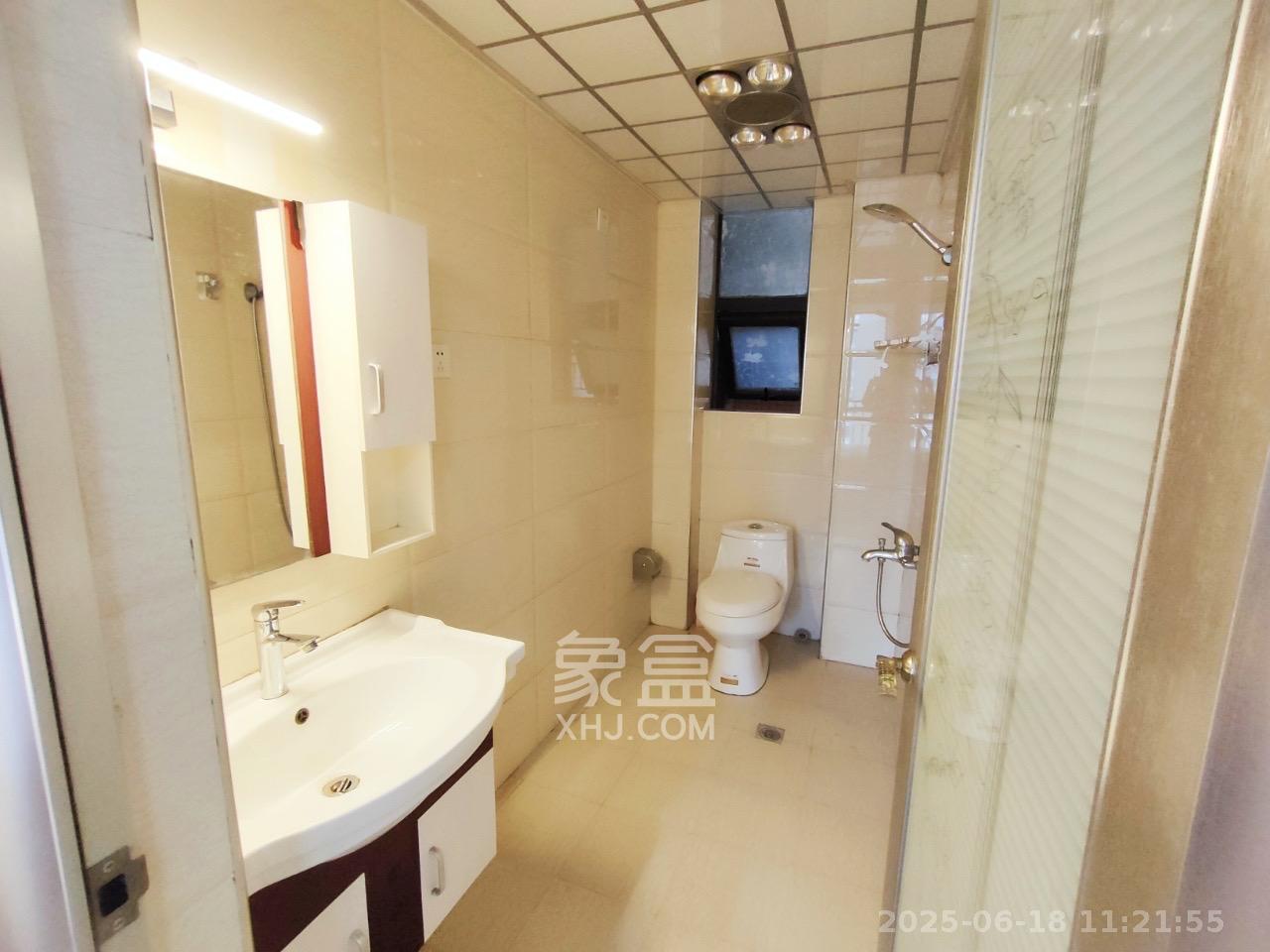 凯通国际城（凯通朝庭）  2室1厅1卫   3200.00元/月室内图
