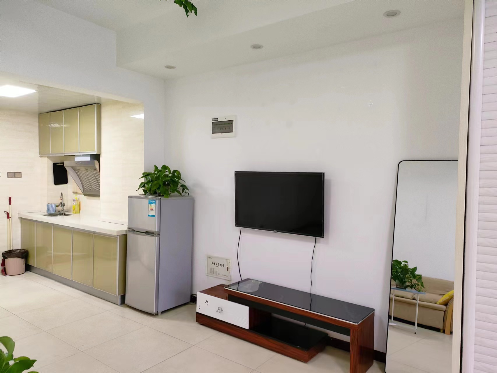 梓山湖公馆 1室1厅1卫 1200.0元/月 梓山湖公馆 1室1厅1卫 1200.0元/月户型图