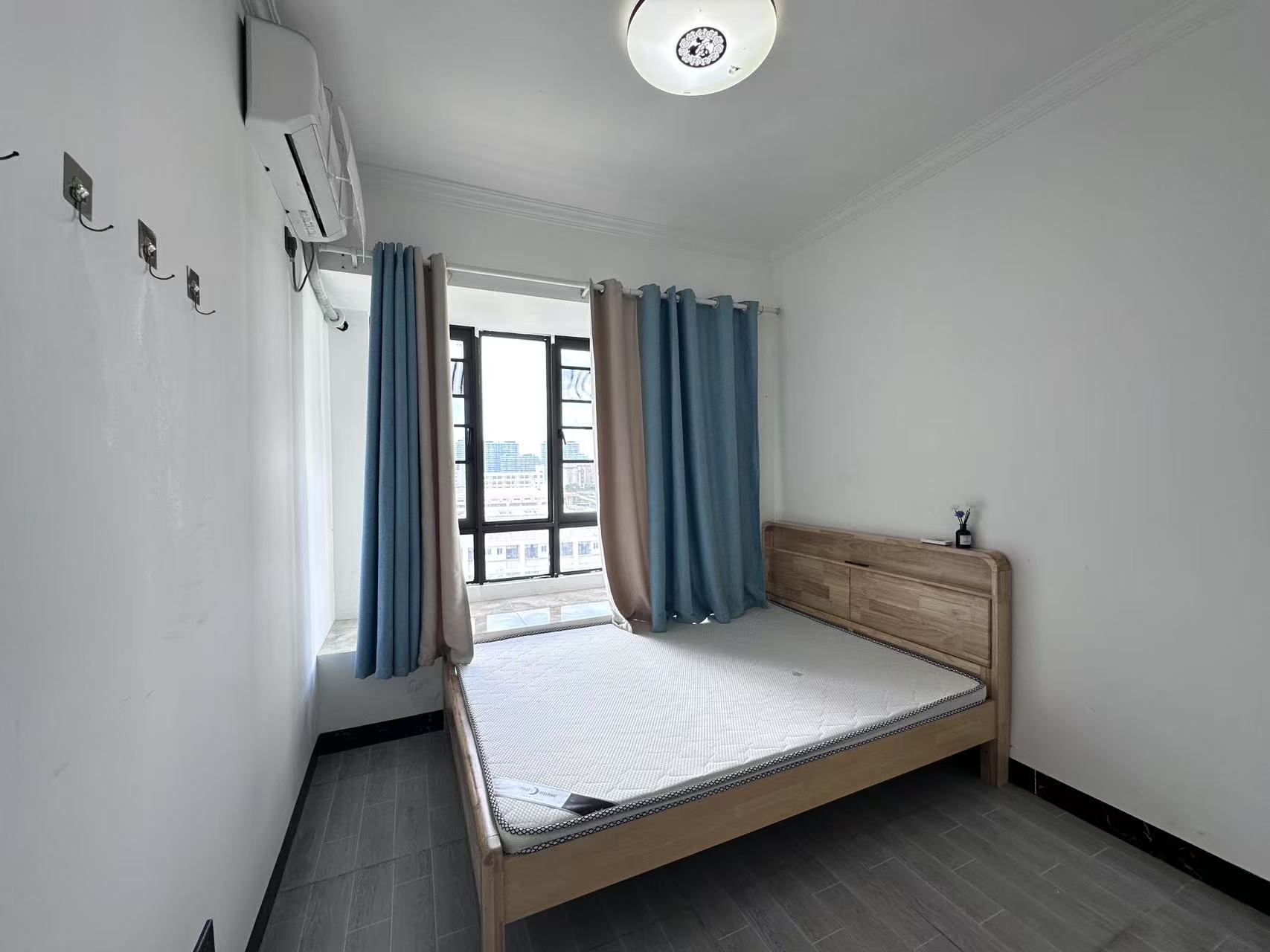 锦地翰城四期 3室2厅2卫 3300.0元/月 锦地翰城四期 3室2厅2卫 3300.0元/月室内图