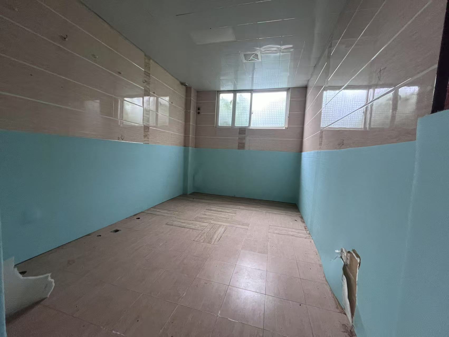 学府花园（文苑瑞景）   136.58㎡     3700.00元/月室内图