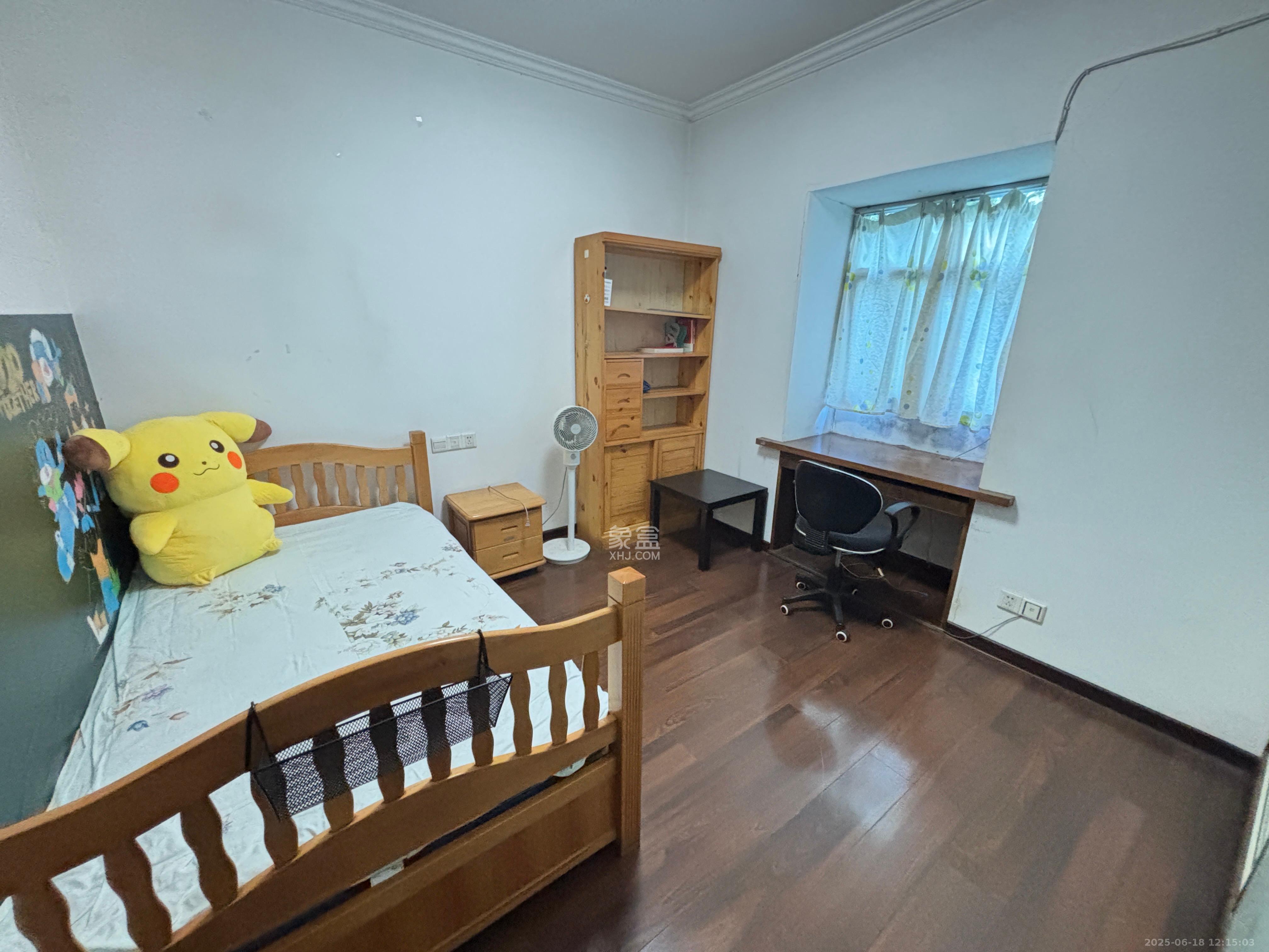 浦沅生活二区  2室2厅1卫   1500.00元/月室内图