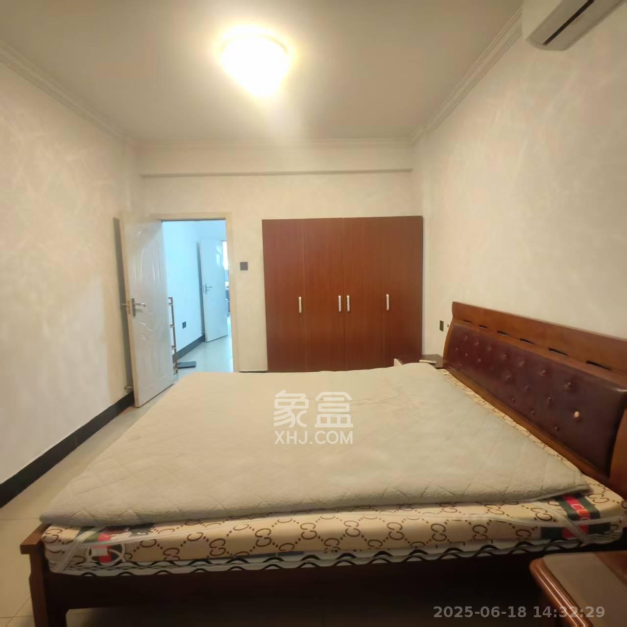 朝阳一、二村  1室1厅1卫   1400.00元/月室内图