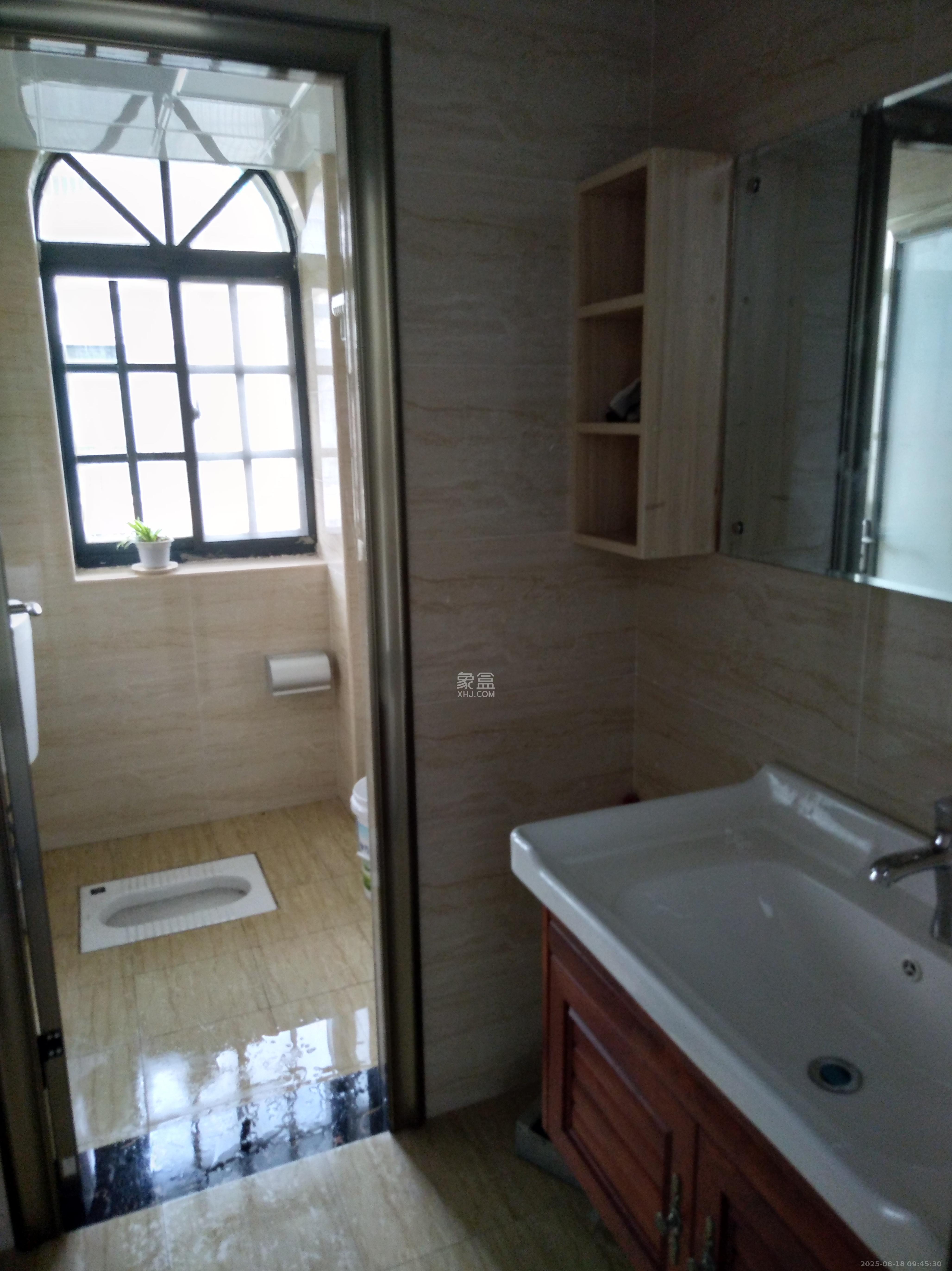 中江锦城  3室2厅1卫    3000.0元/月 中江锦城  3室2厅1卫    3000.0元/月室内图