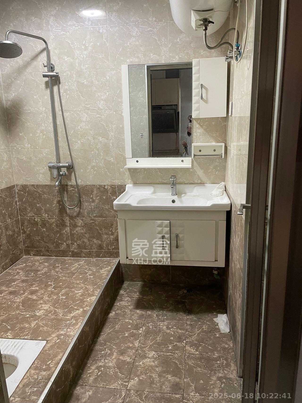 钰龙天下二期（钰龙佳园）  1室1厅1卫    1200.0元/月室内图