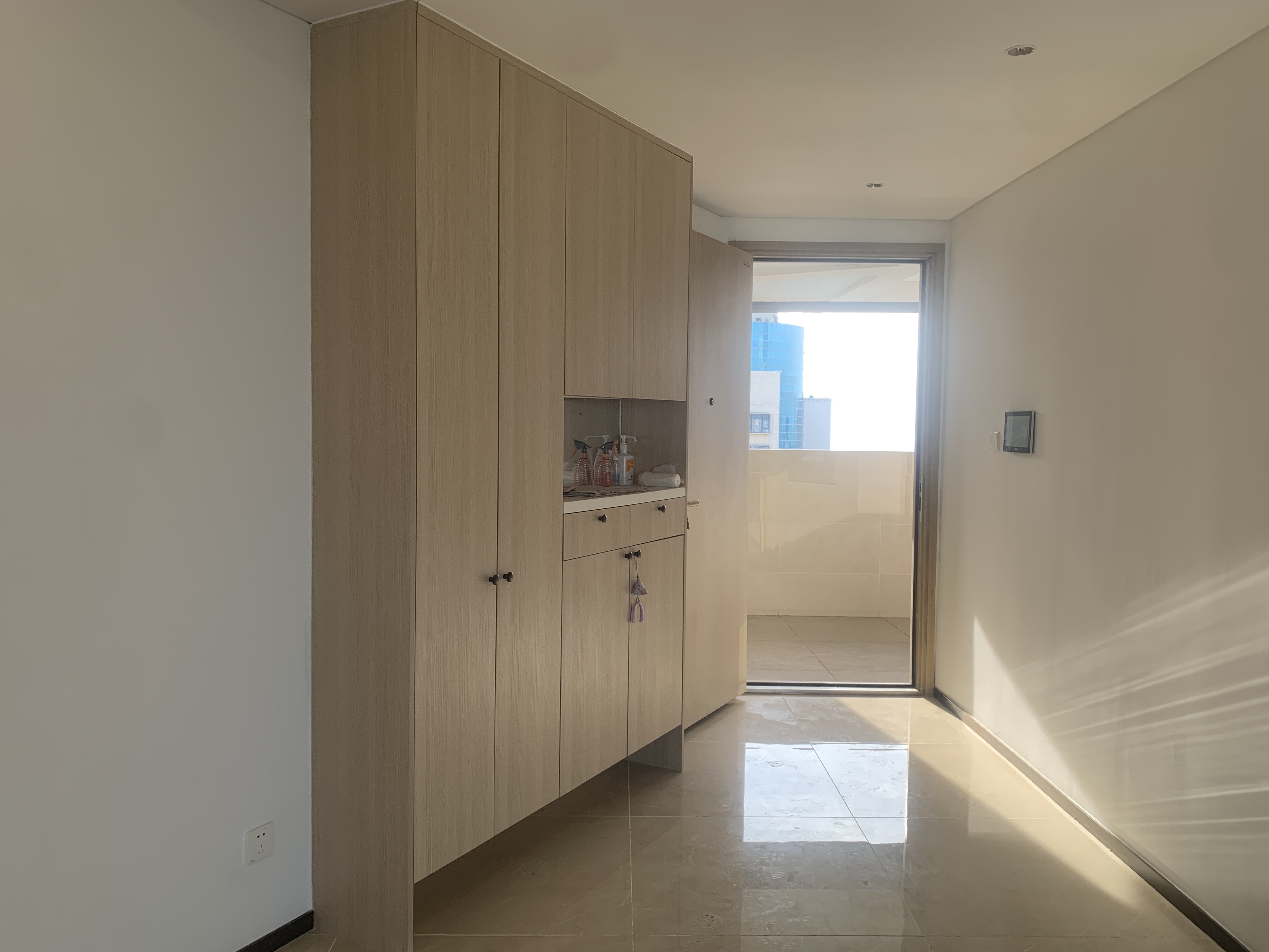 华润中心二期东悦府 2室2厅1卫 200.0万 华润中心二期东悦府 2室2厅1卫 200.0万客厅