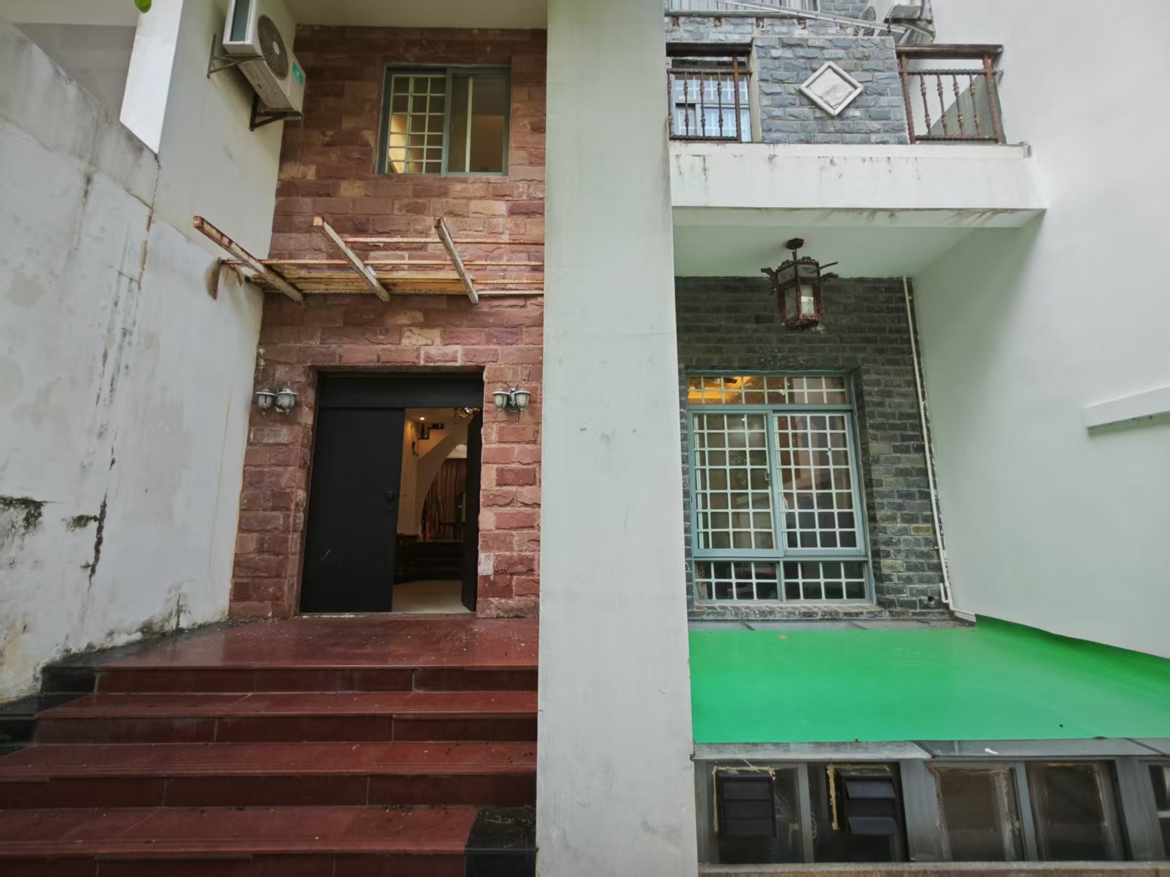 宝安江南城 5室2厅3卫 4800.0元/月 宝安江南城 5室2厅3卫 4800.0元/月室内图