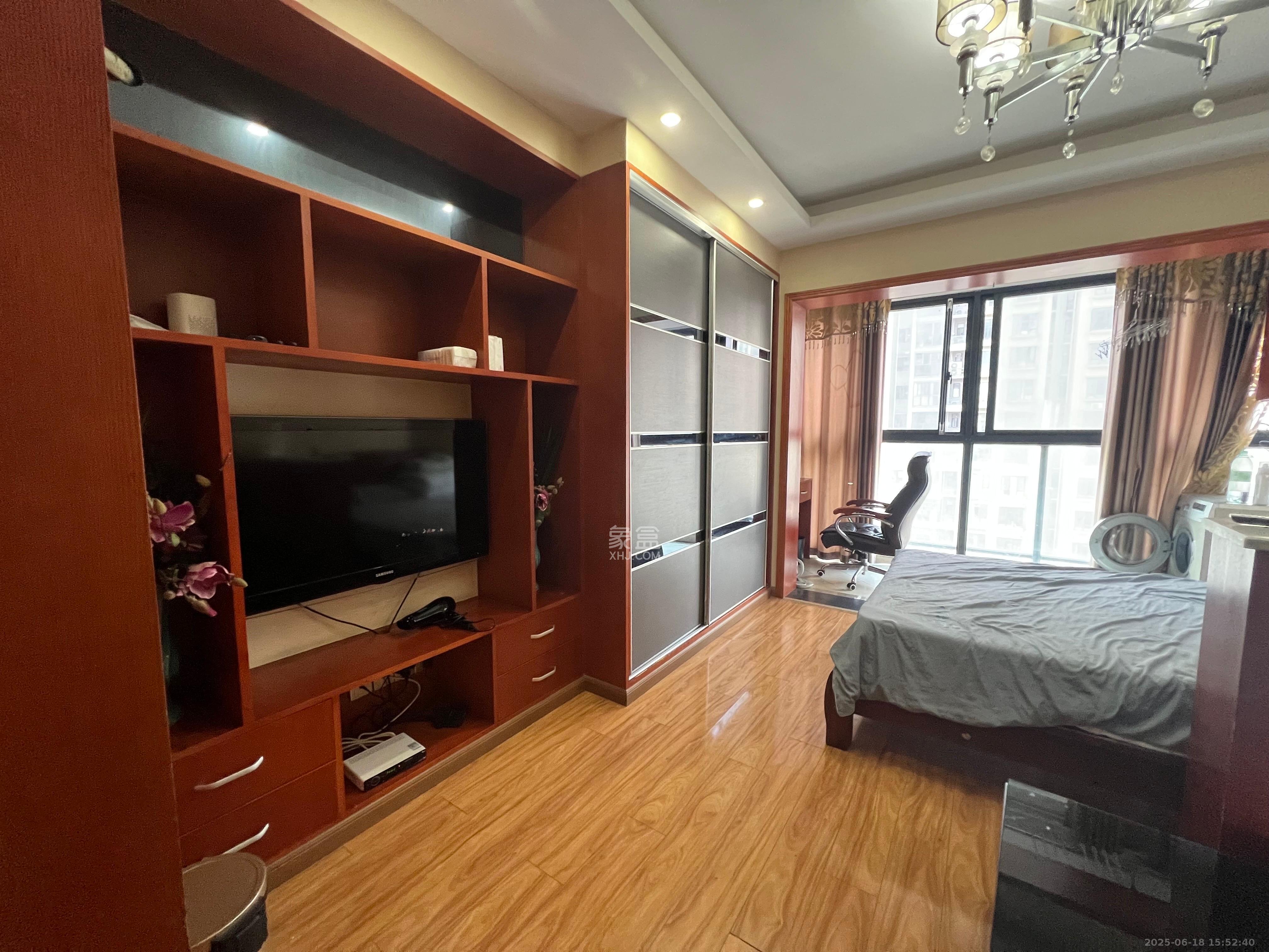 蓝山郡  1室1厅1卫   1750.00元/月室内图