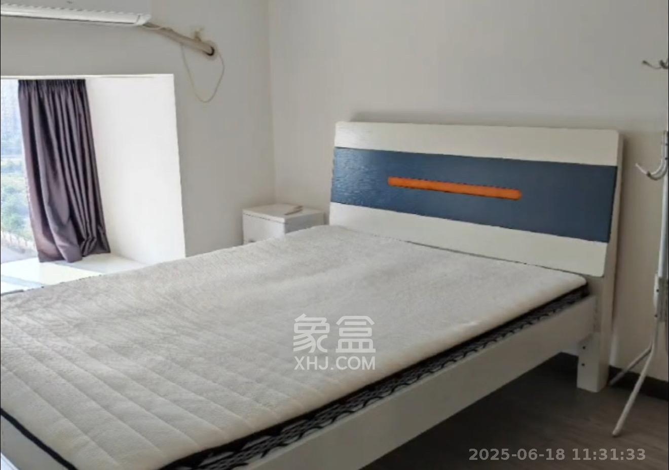 海伦春天  2室1厅1卫   1800.00元/月室内图