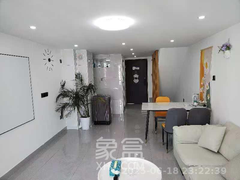 中海阅溪府 2室1厅1卫 1800.0元/月 中海阅溪府 2室1厅1卫 1800.0元/月室内图