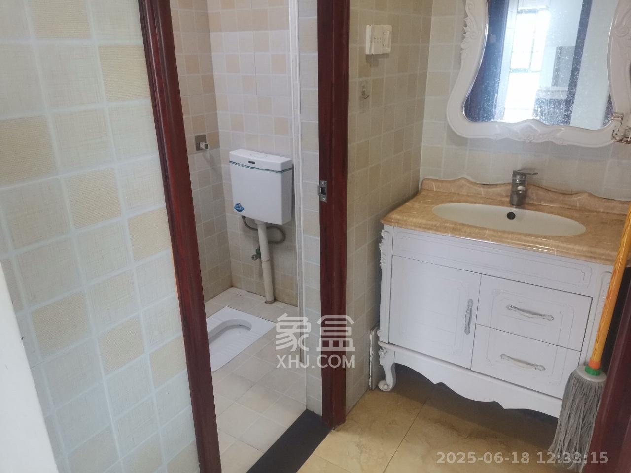 湘熙水郡(观澜海赋家园) 2室1厅1卫 2300.0元/月 湘熙水郡(观澜海赋家园) 2室1厅1卫 2300.0元/月室内图