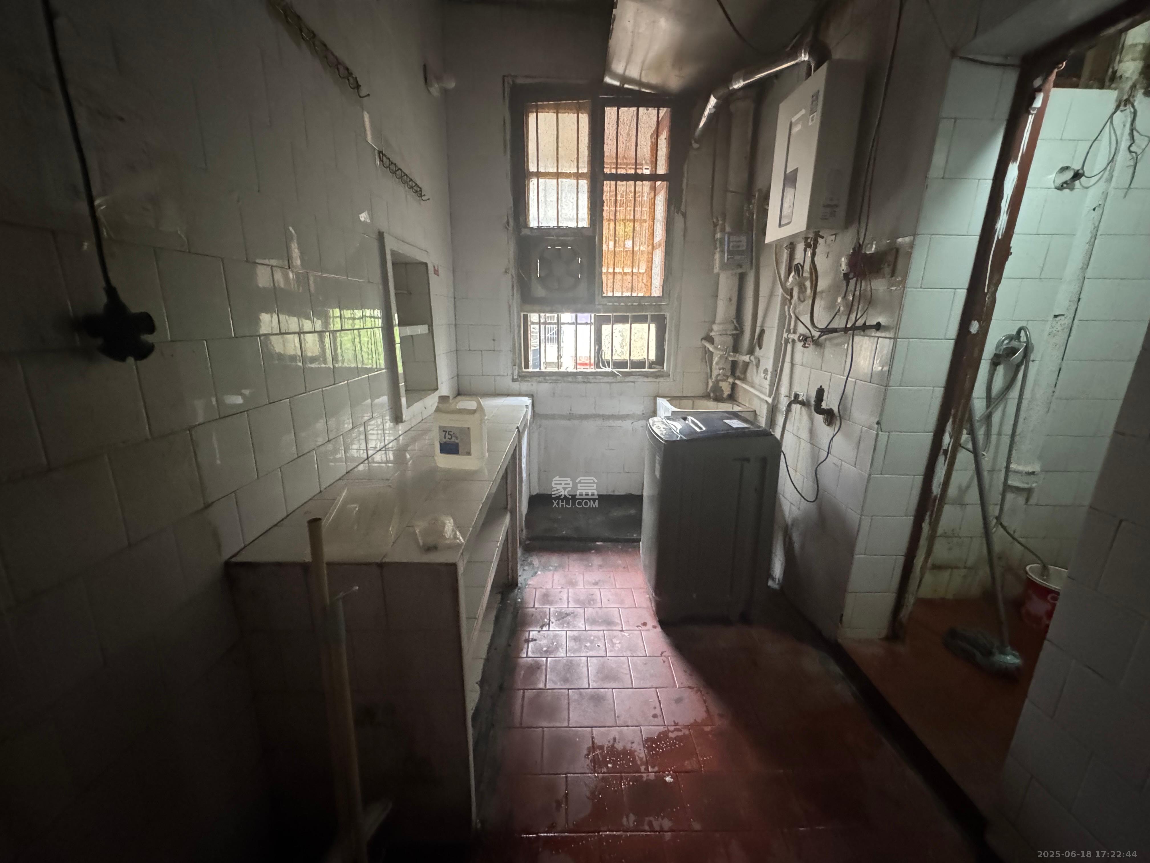 工农新村(工农桥社区) 3室1厅1卫 1600.0元/月 工农新村(工农桥社区) 3室1厅1卫 1600.0元/月室内图