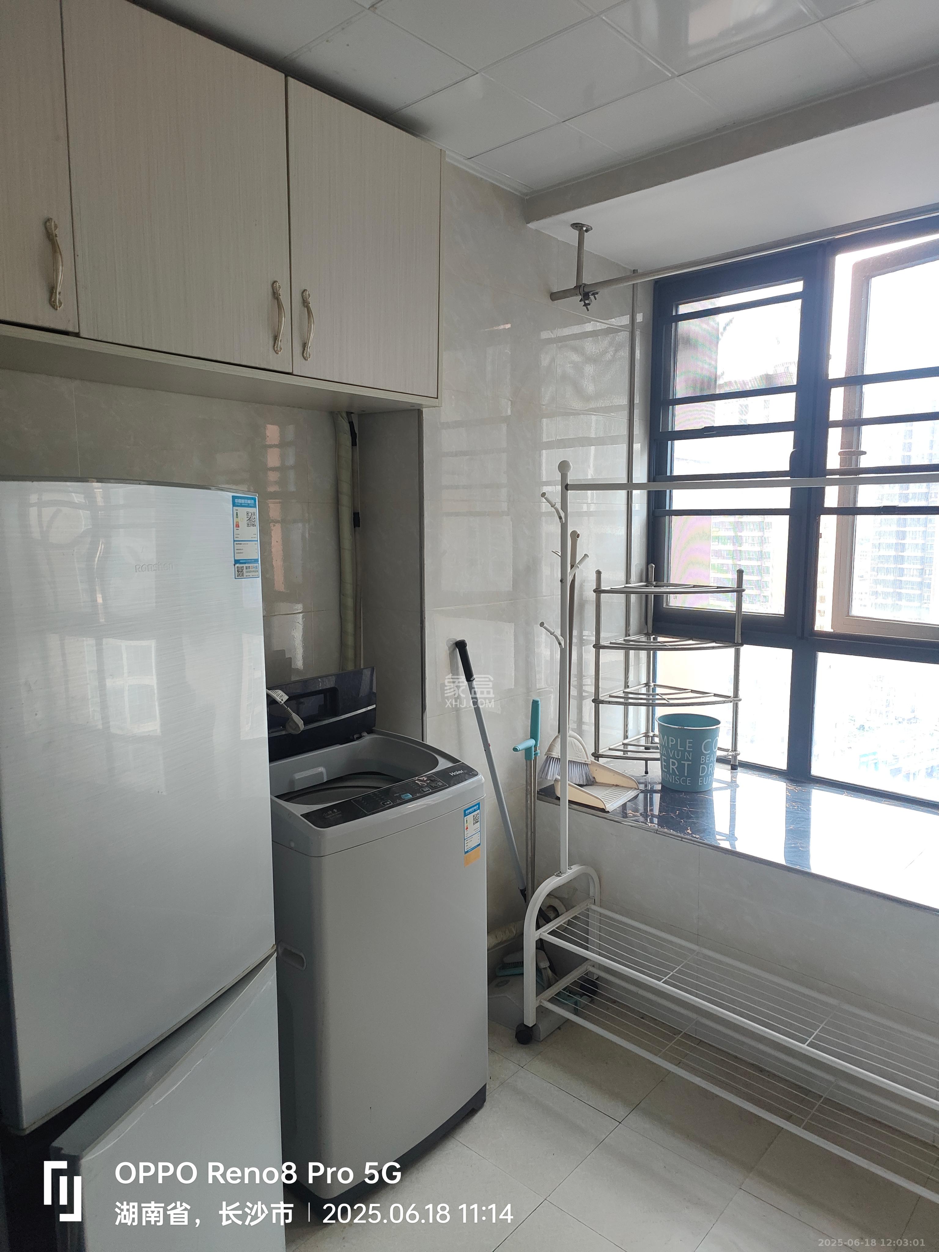 海德公园 1室1厅1卫 1300.0元/月 海德公园 1室1厅1卫 1300.0元/月室内图