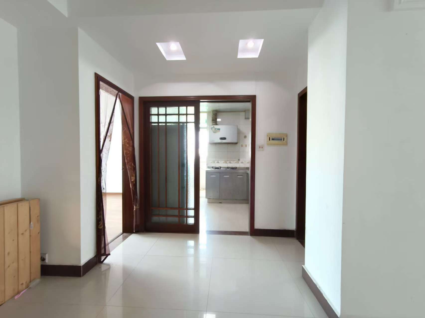 信力花苑 3室2厅2卫 140.0万 信力花苑 3室2厅2卫 140.0万室内图