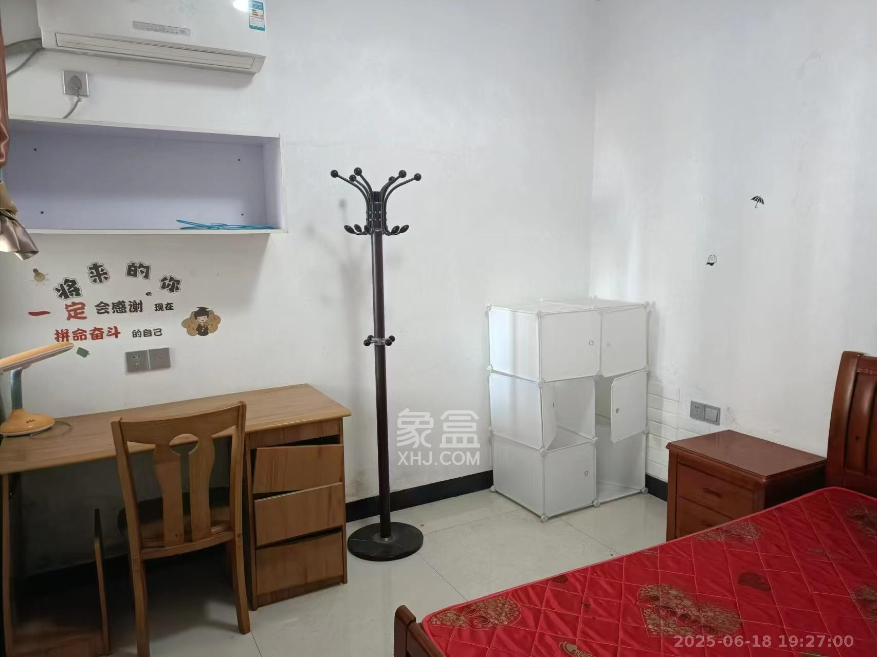上水西郡  1室2厅1卫   800.00元/月室内图