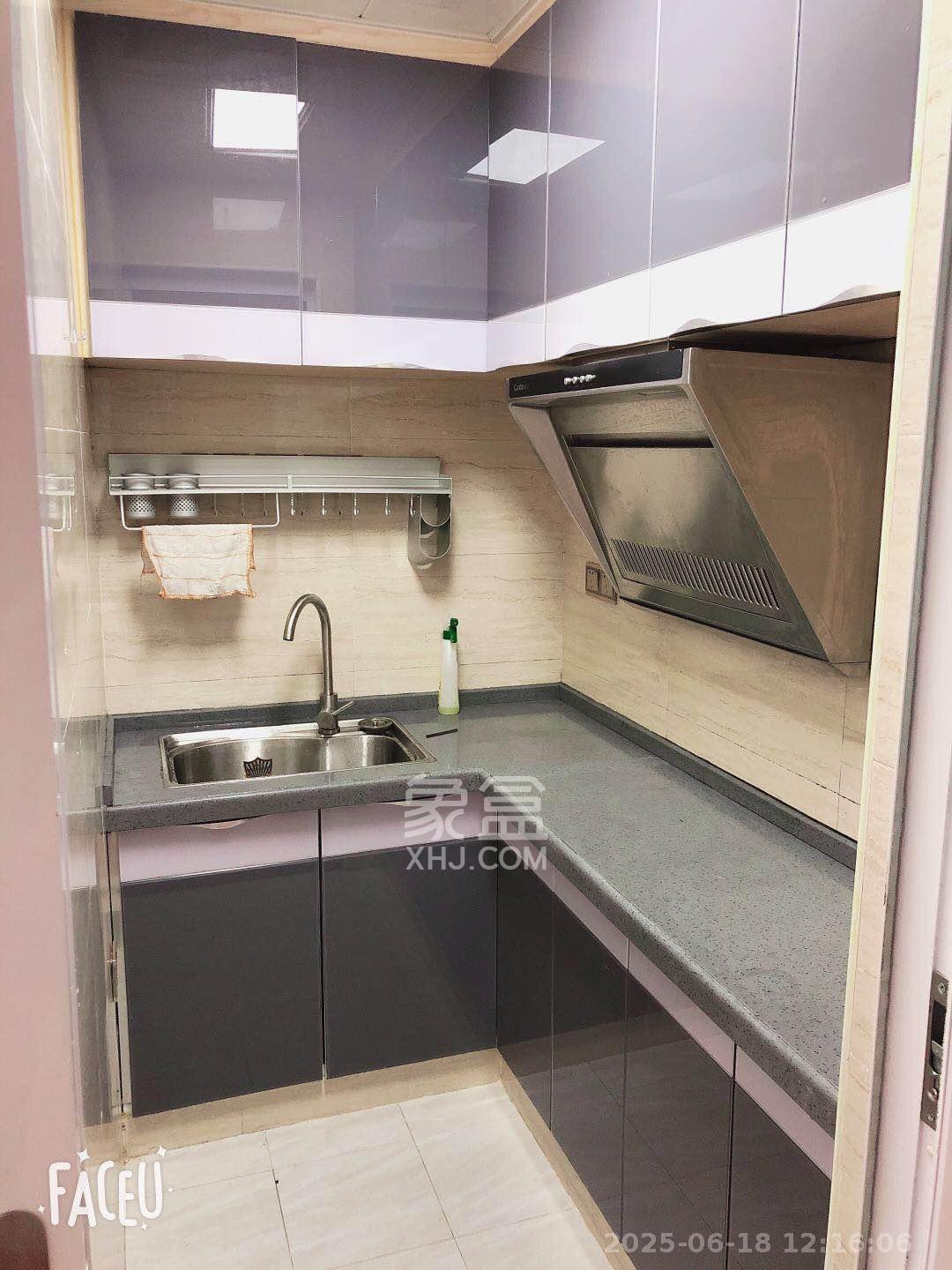 恒泰广场 1室1厅1卫 1600.0元/月 恒泰广场 1室1厅1卫 1600.0元/月室内图