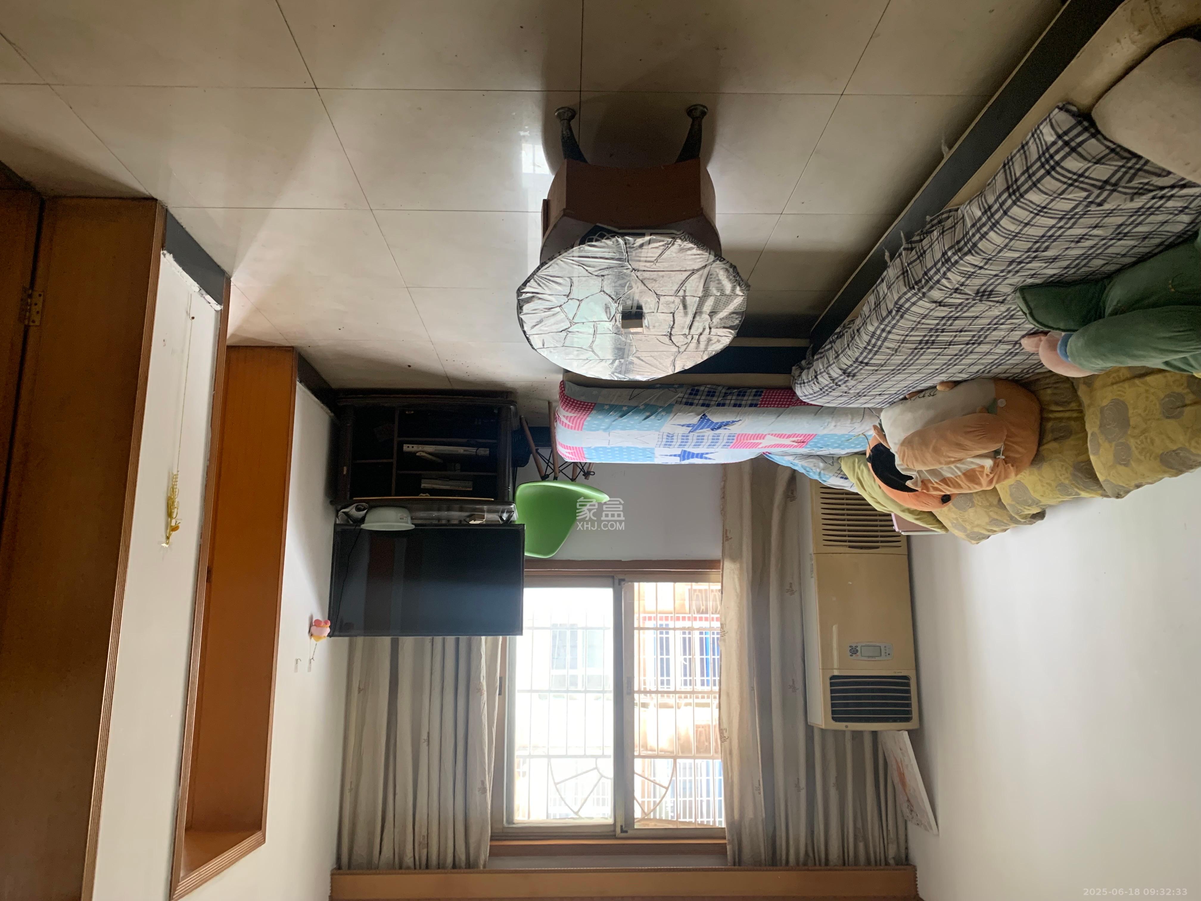桂花二村  2室1厅1卫   1300.00元/月
