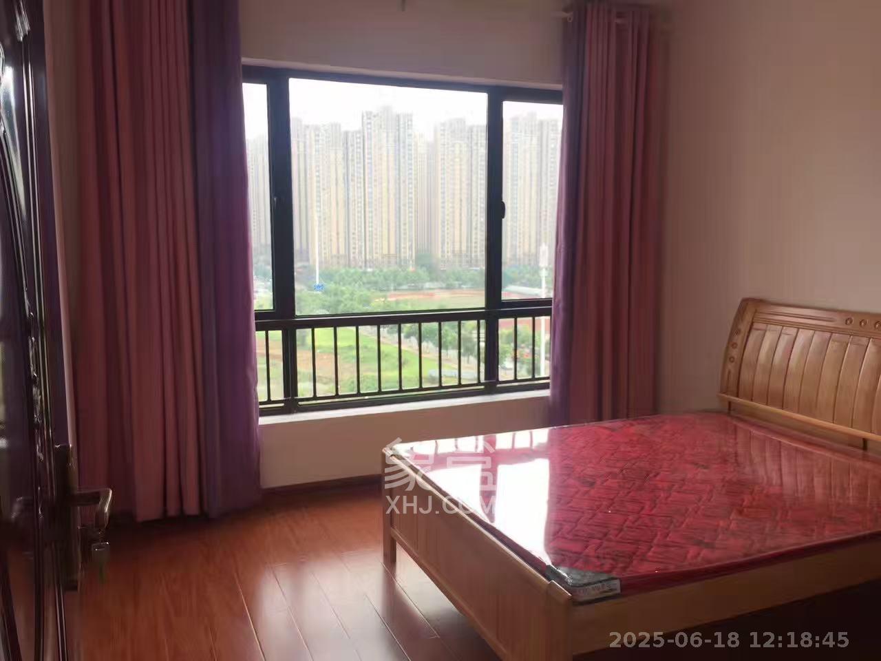 国泰九龙湾 3室1厅1卫 2200.0元/月 国泰九龙湾 3室1厅1卫 2200.0元/月室内图