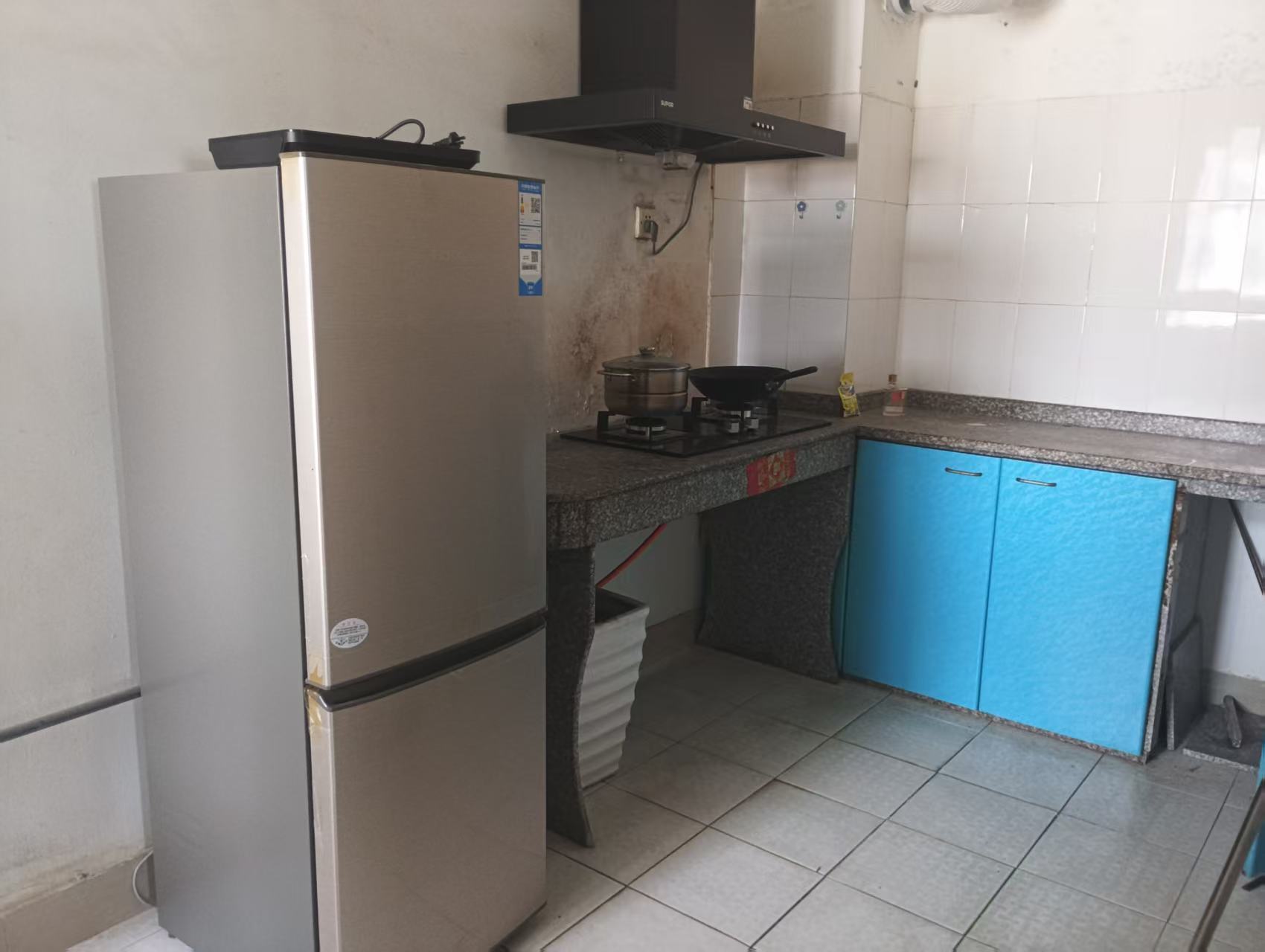 中盐大厦 3室1厅2卫 3000.0元/月 中盐大厦 3室1厅2卫 3000.0元/月室内图