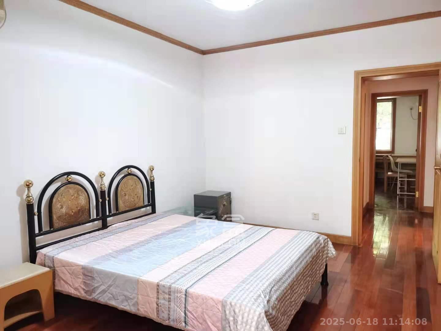 东塘电力院  3室2厅2卫   3800.00元/月室内图