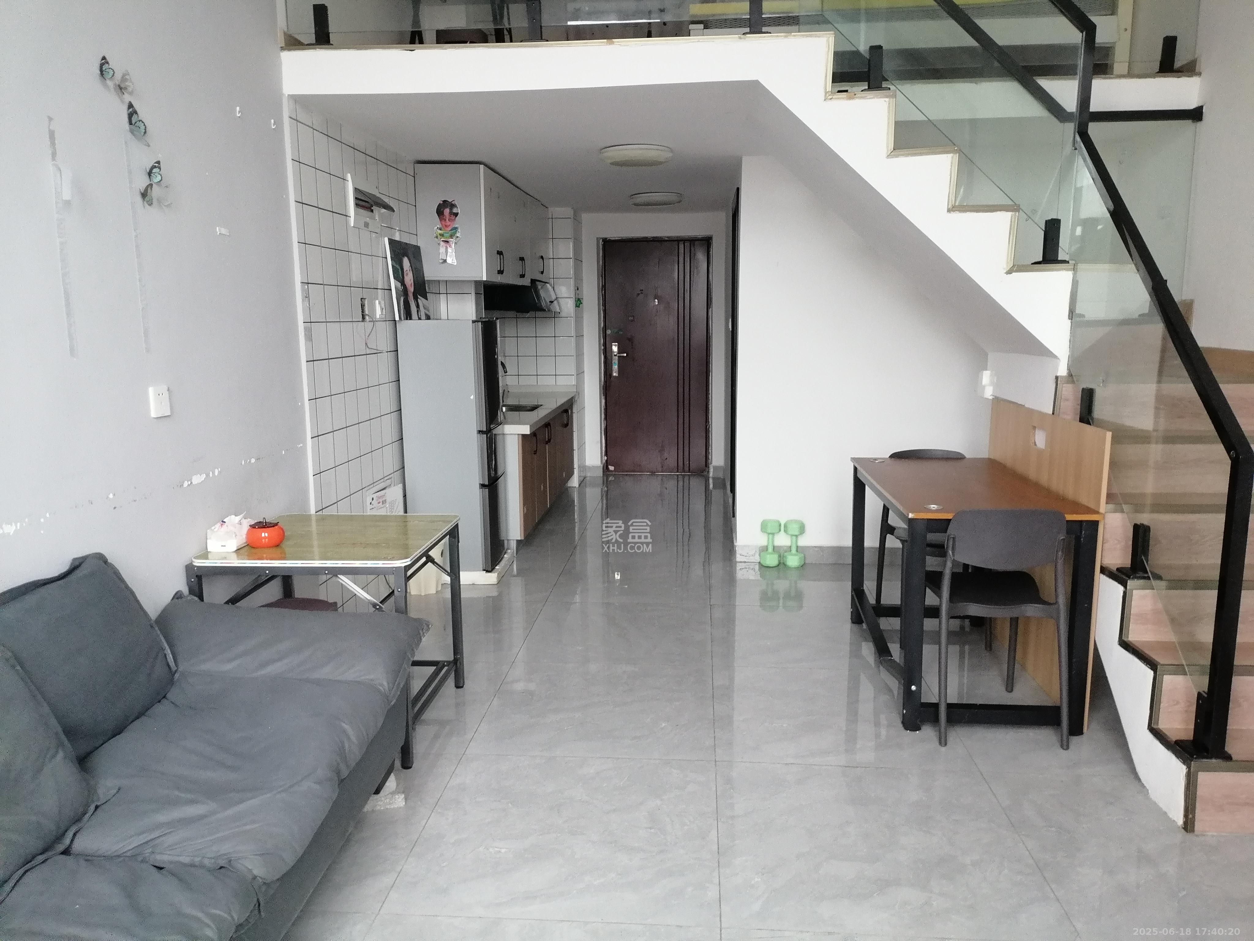 华润置地广场二期 1室1厅1卫 1500.0元/月 华润置地广场二期 1室1厅1卫 1500.0元/月室内图