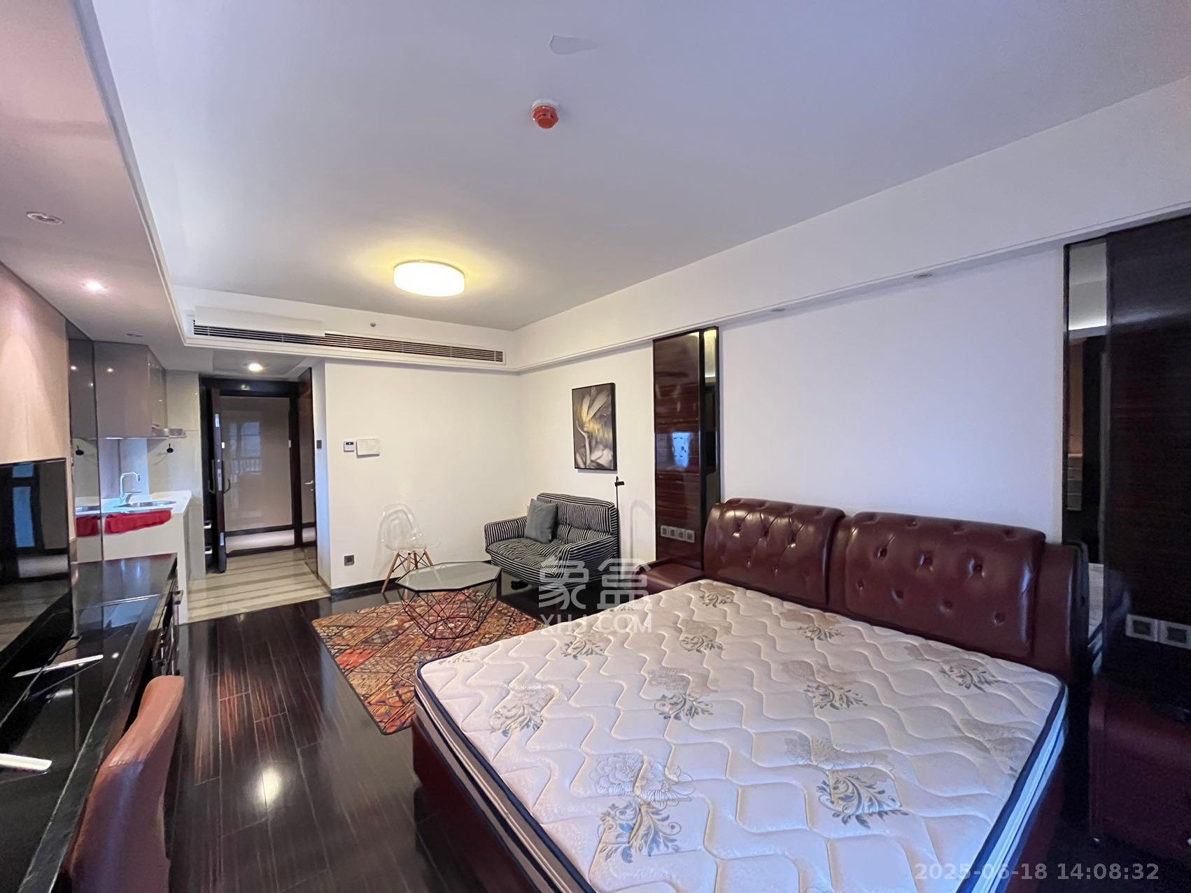 保利国际广场 1室1厅1卫 2000.0元/月 保利国际广场 1室1厅1卫 2000.0元/月室内图