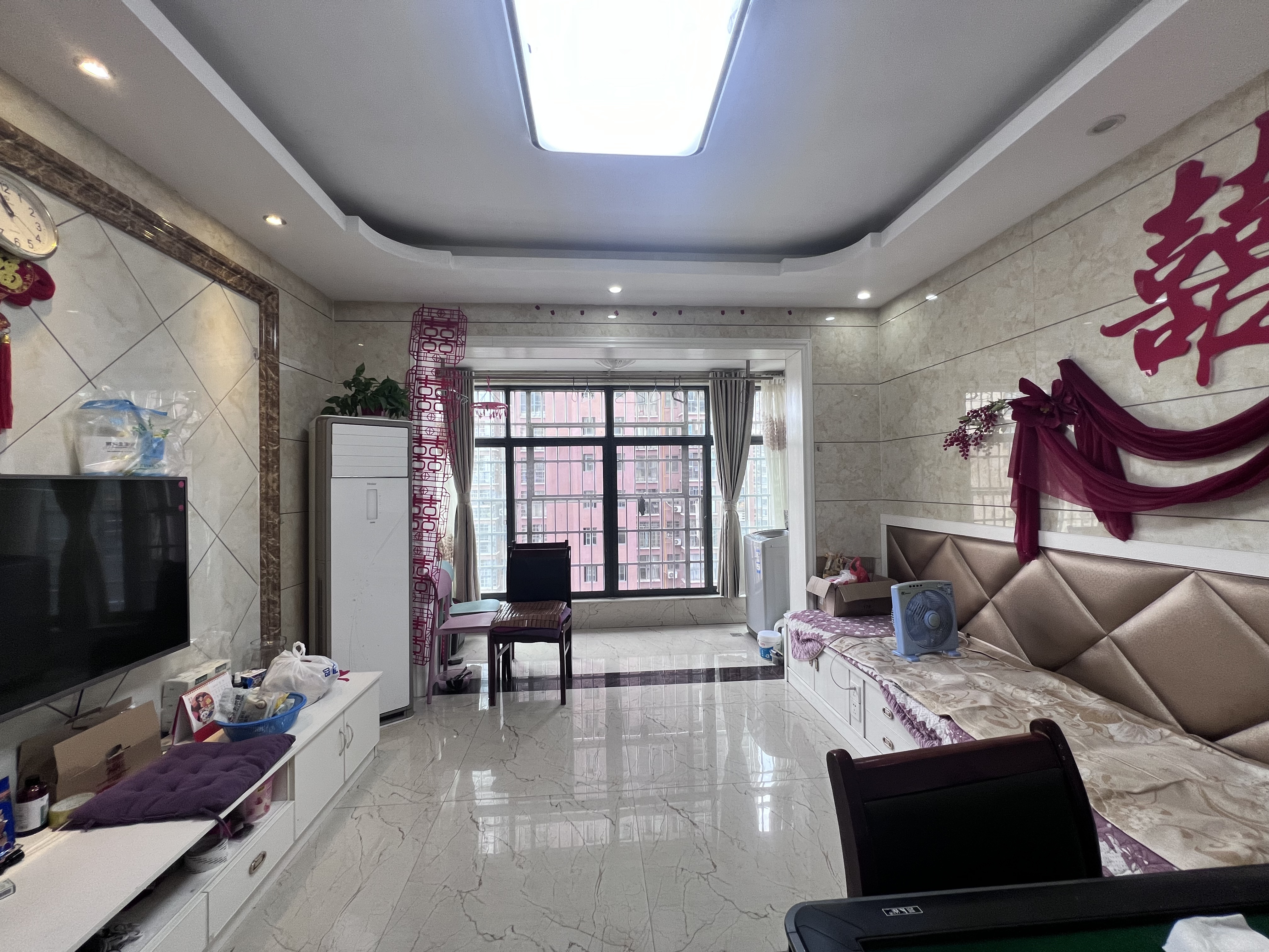 桃花缘 2室1厅1卫 1588.0元/月 桃花缘 2室1厅1卫 1588.0元/月室内图