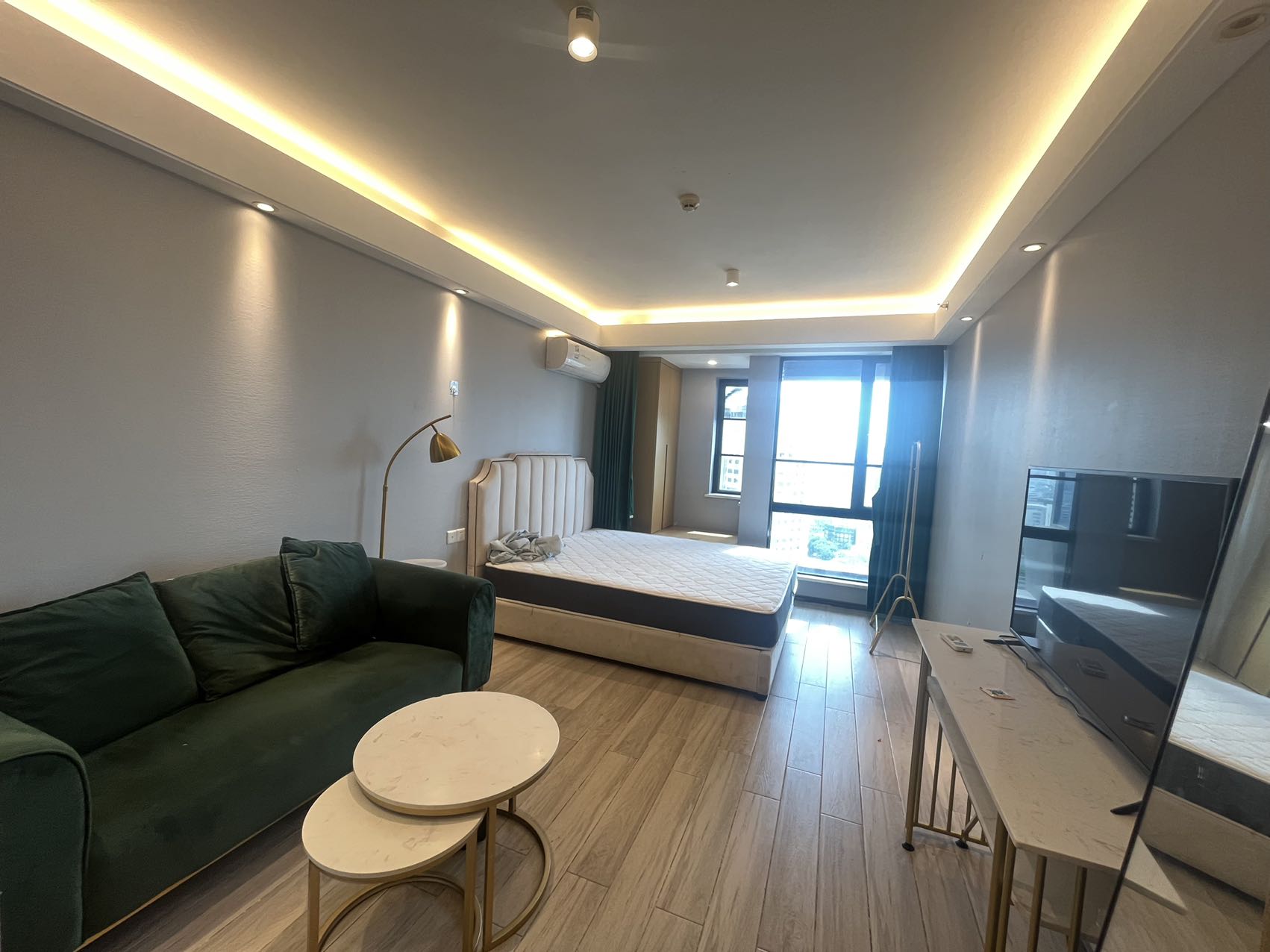 融创精彩天地 1室0厅1卫 1800.0元/月 融创精彩天地 1室0厅1卫 1800.0元/月室内图