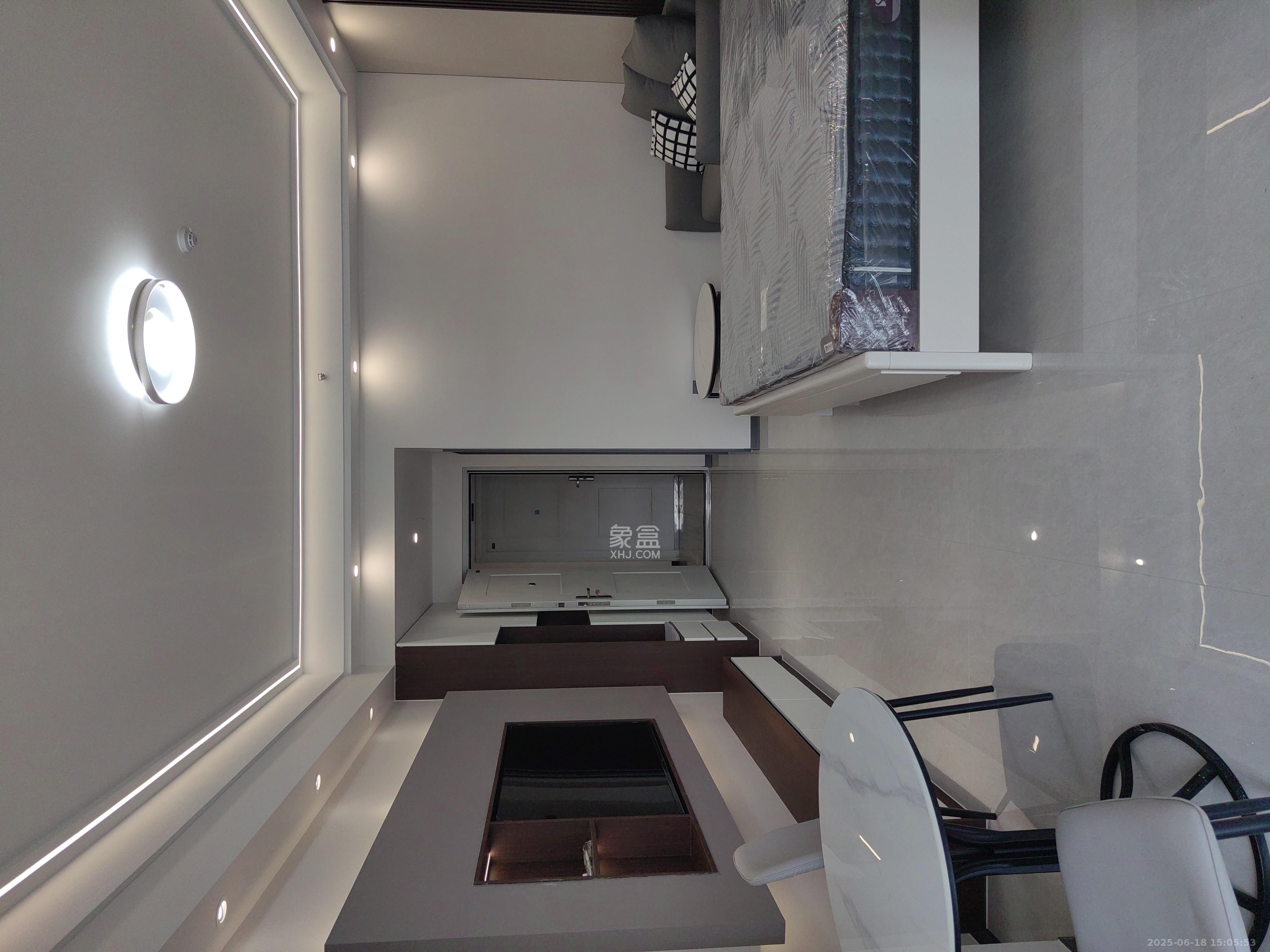 新天地步步高 1室1厅1卫 1300.0元/月 新天地步步高 1室1厅1卫 1300.0元/月室内图