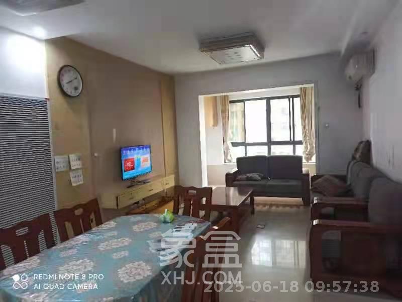 长房时代城 3室2厅2卫 2400.0元/月 长房时代城 3室2厅2卫 2400.0元/月室内图