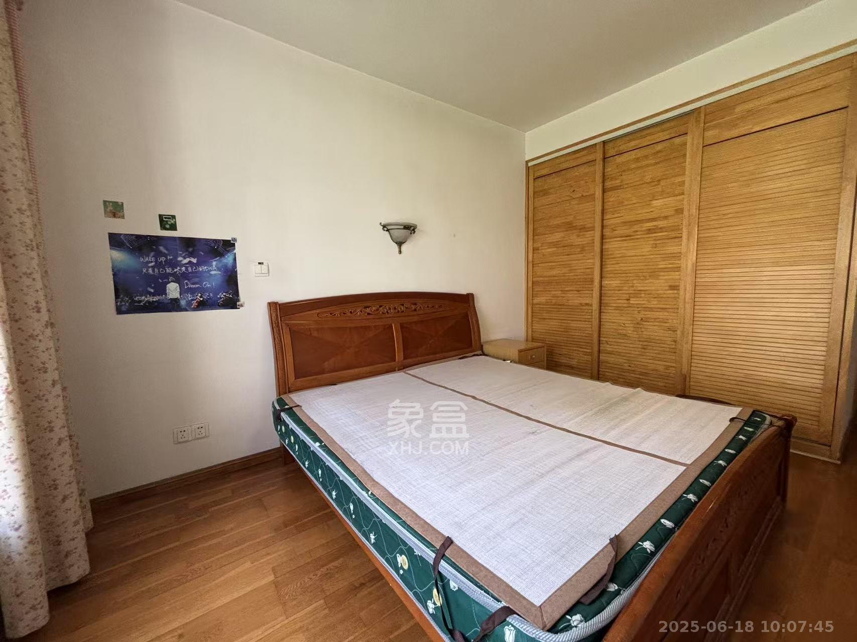 白沙家园（白沙欣苑）  4室2厅1卫    3600.0元/月室内图