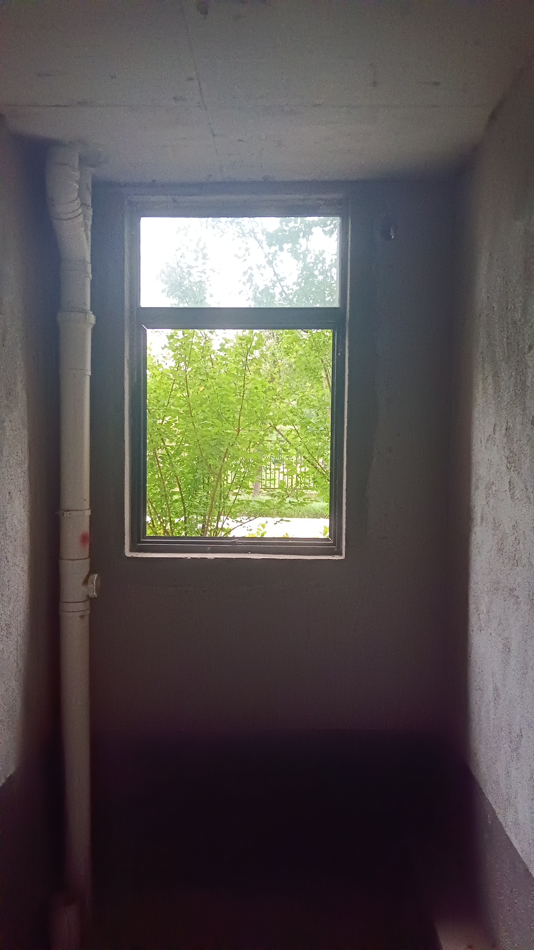 大汉龙城 4室2厅1卫 65.0万 大汉龙城 4室2厅1卫 65.0万客厅