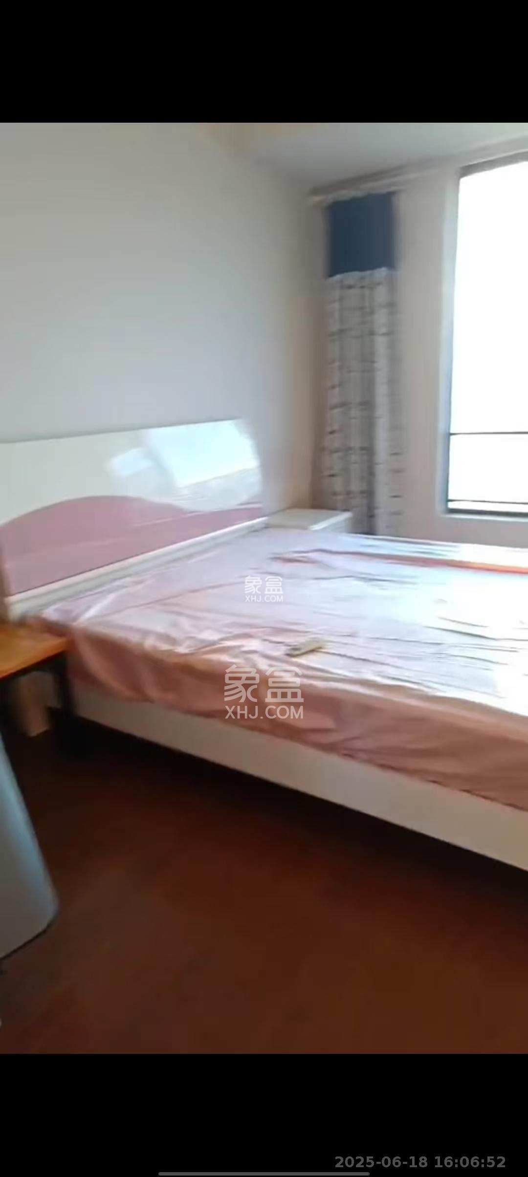 万科金域华府三四期 4室2厅1卫 3200.0元/月 万科金域华府三四期 4室2厅1卫 3200.0元/月室内图