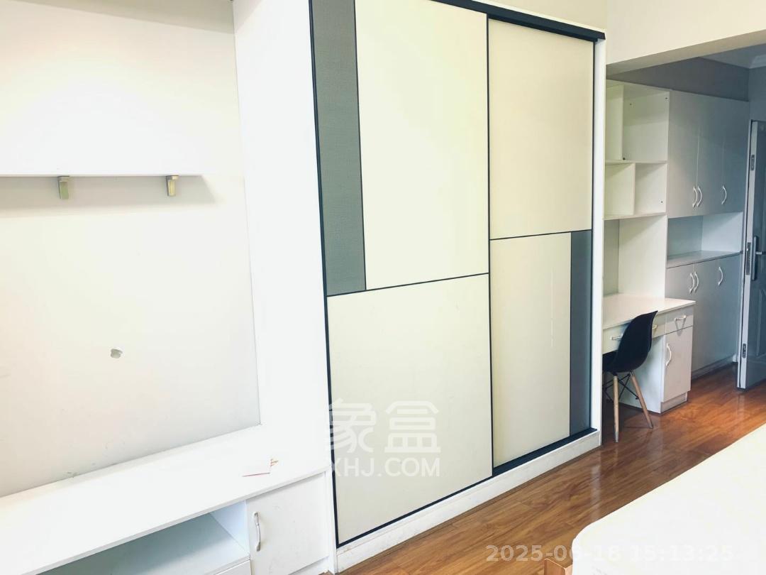 怡海星城 1室1厅1卫 1000.0元/月 怡海星城 1室1厅1卫 1000.0元/月室内图