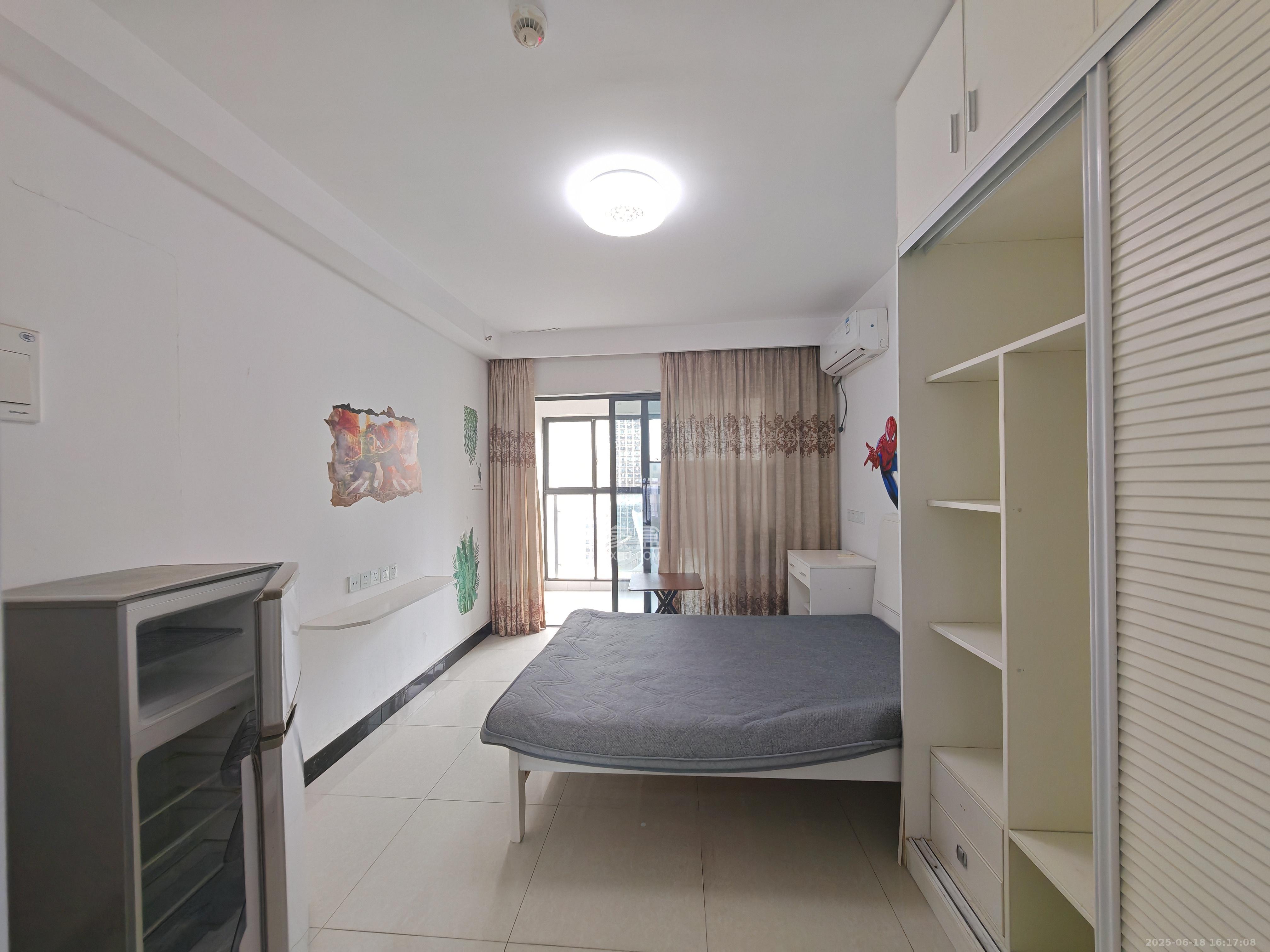 达美D6区 1室1厅1卫 1300.0元/月 达美D6区 1室1厅1卫 1300.0元/月室内图