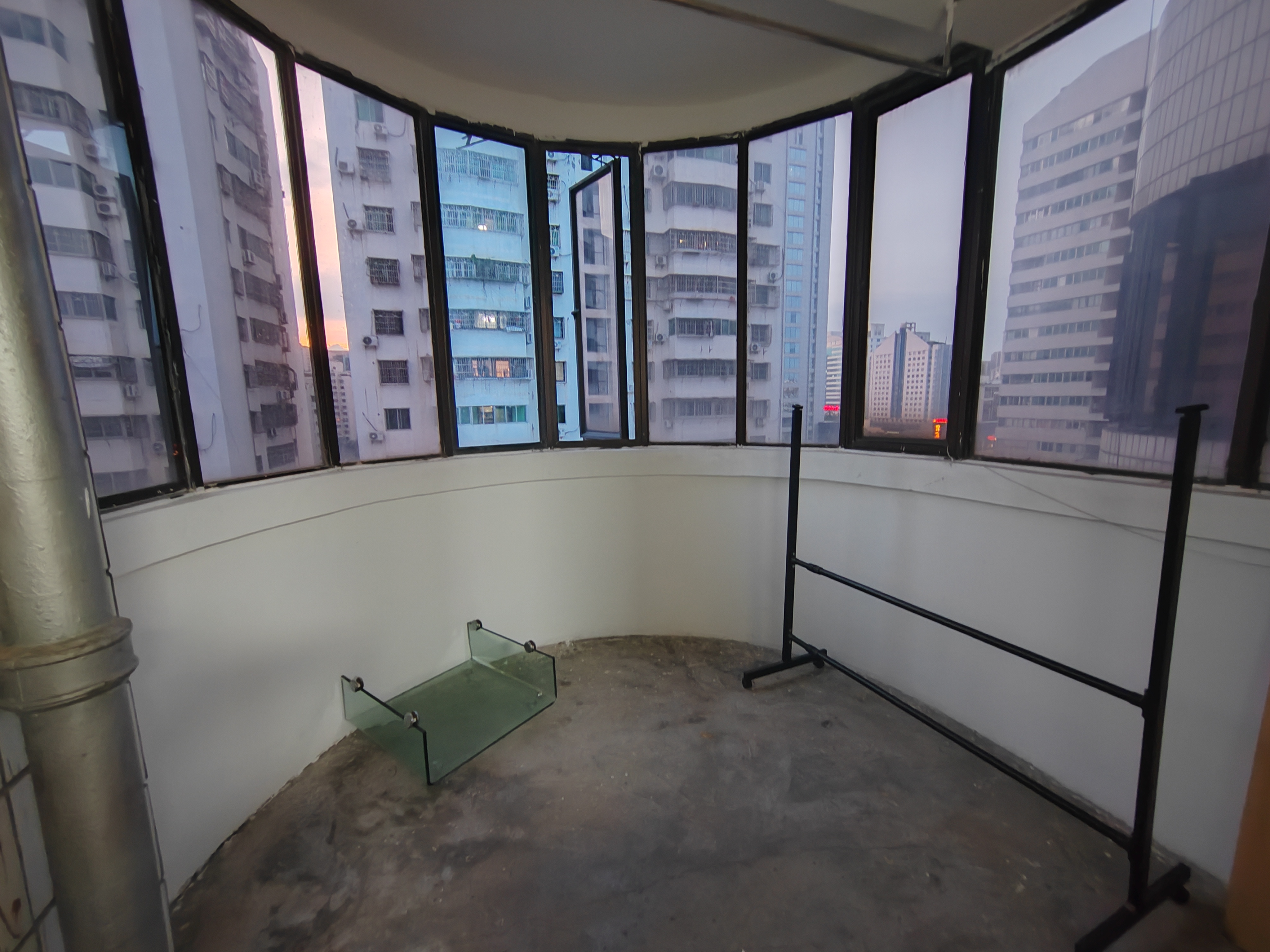 锦绣花园 2室1厅1卫 1800.0元/月 锦绣花园 2室1厅1卫 1800.0元/月室内图