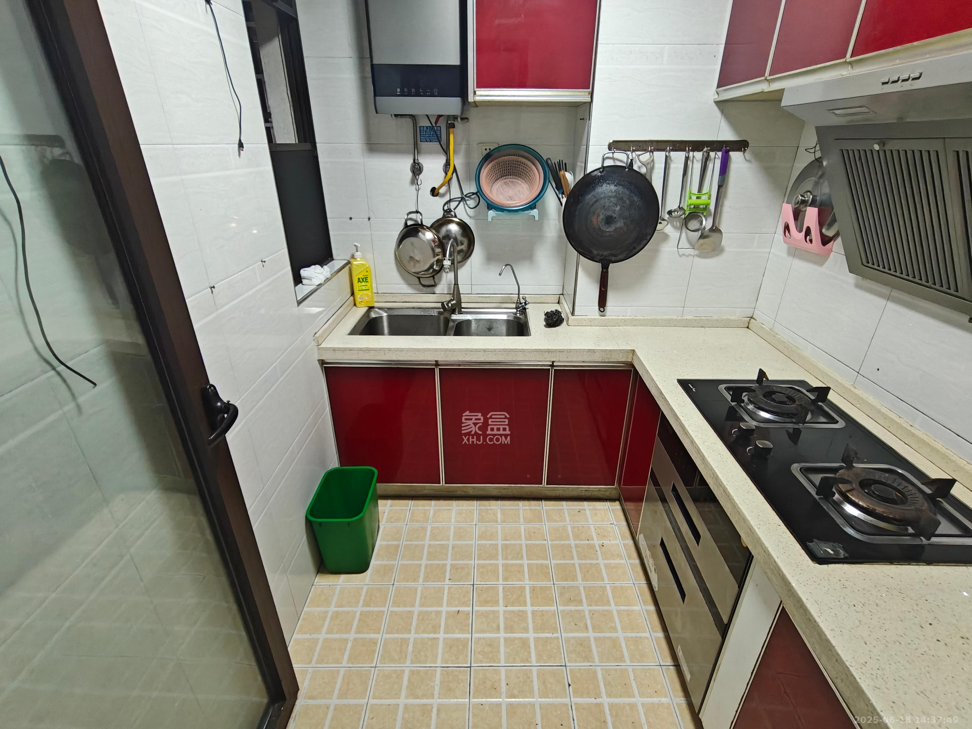 南枫时光  3室2厅1卫   2900.00元/月室内图