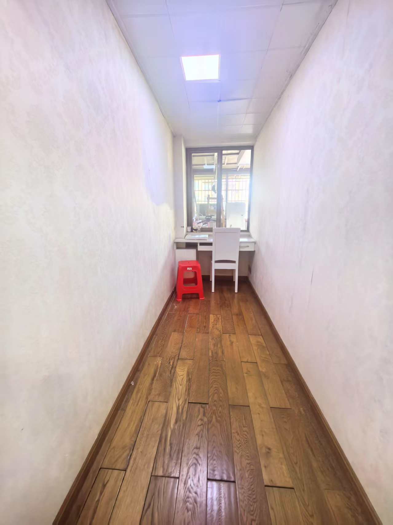 辉煌广场  3室2厅2卫    1500.0元/月 辉煌广场  3室2厅2卫    1500.0元/月小区图