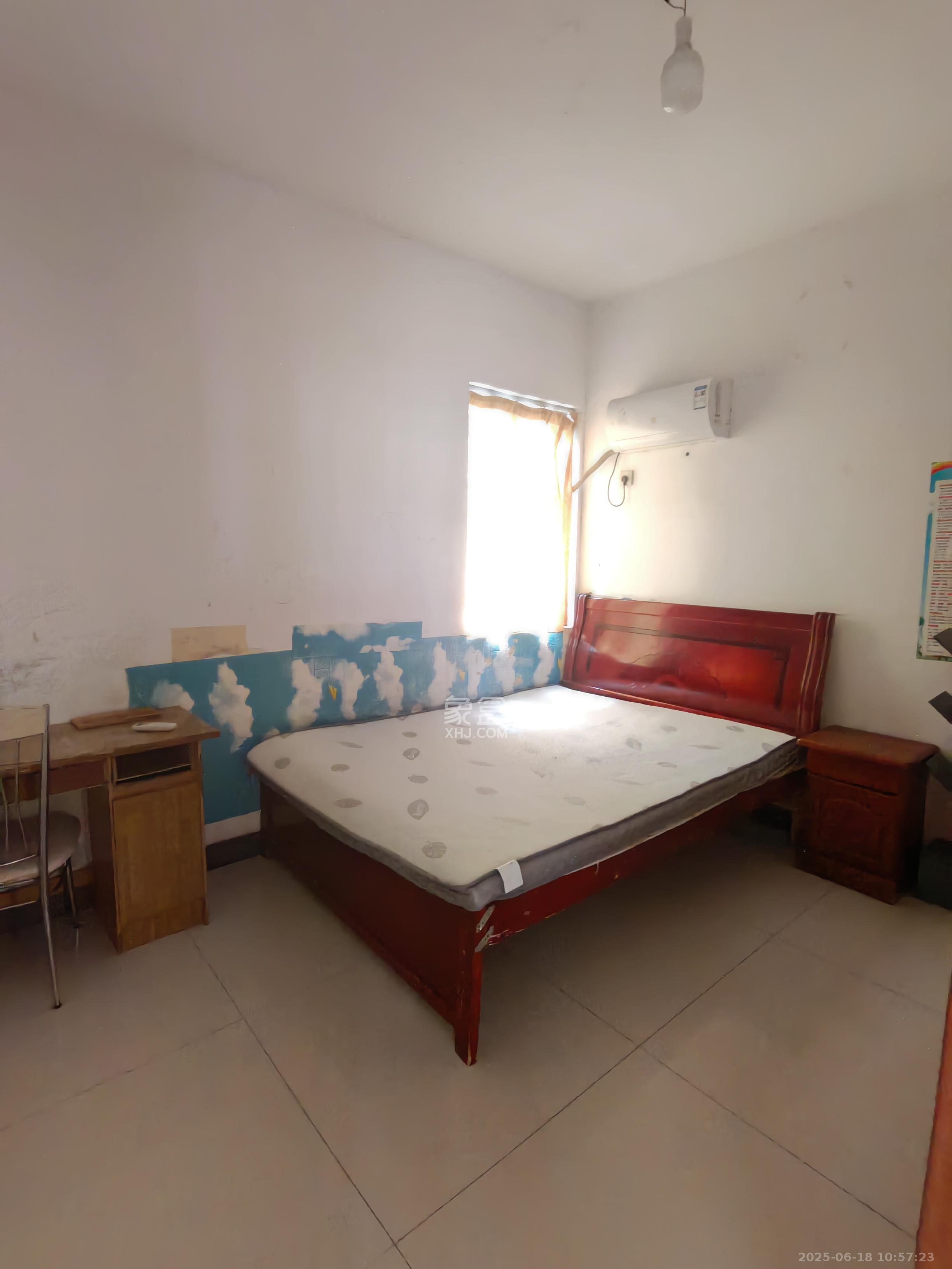 湘绣城 3室2厅1卫 1200.0元/月 湘绣城 3室2厅1卫 1200.0元/月室内图