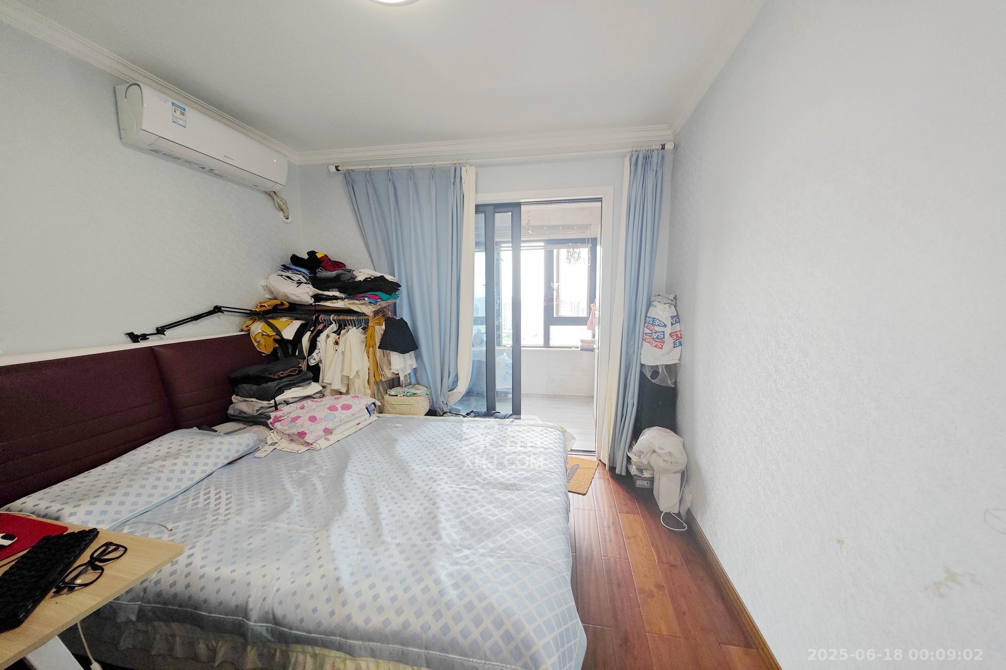 建发中央悦府 4室2厅2卫 208.0万 建发中央悦府 4室2厅2卫 208.0万卧室