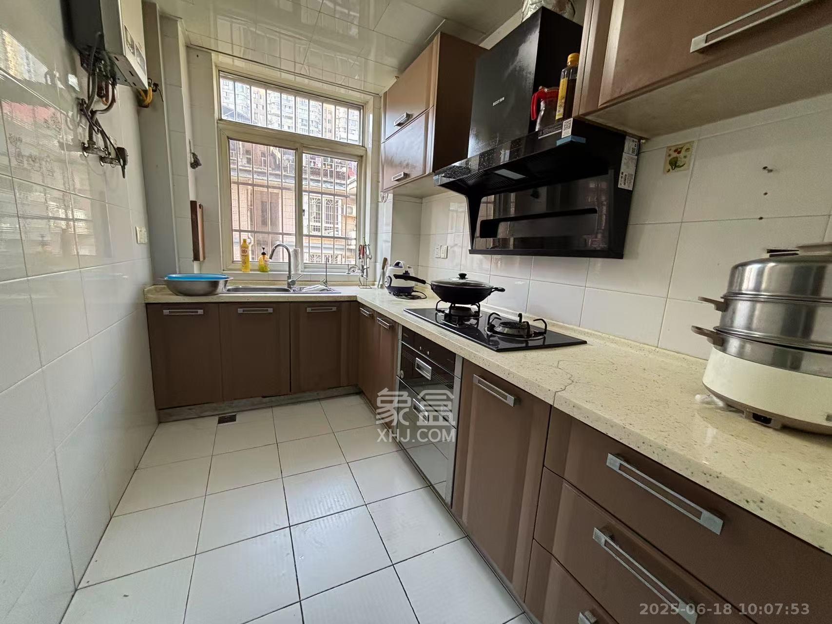 白沙家园（白沙欣苑）  4室2厅1卫    3600.0元/月室内图