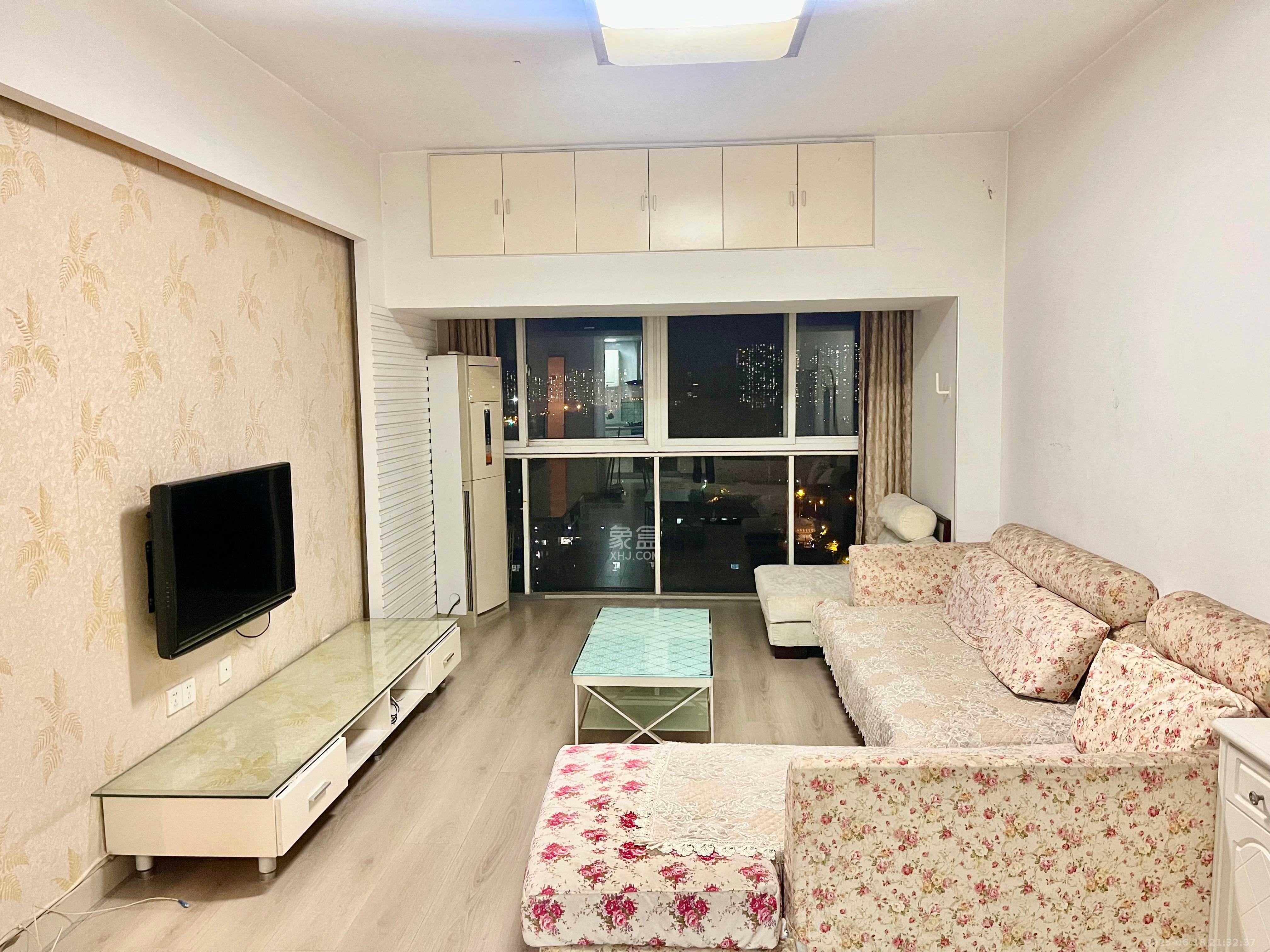 如果爱  3室2厅1卫   1900.00元/月
