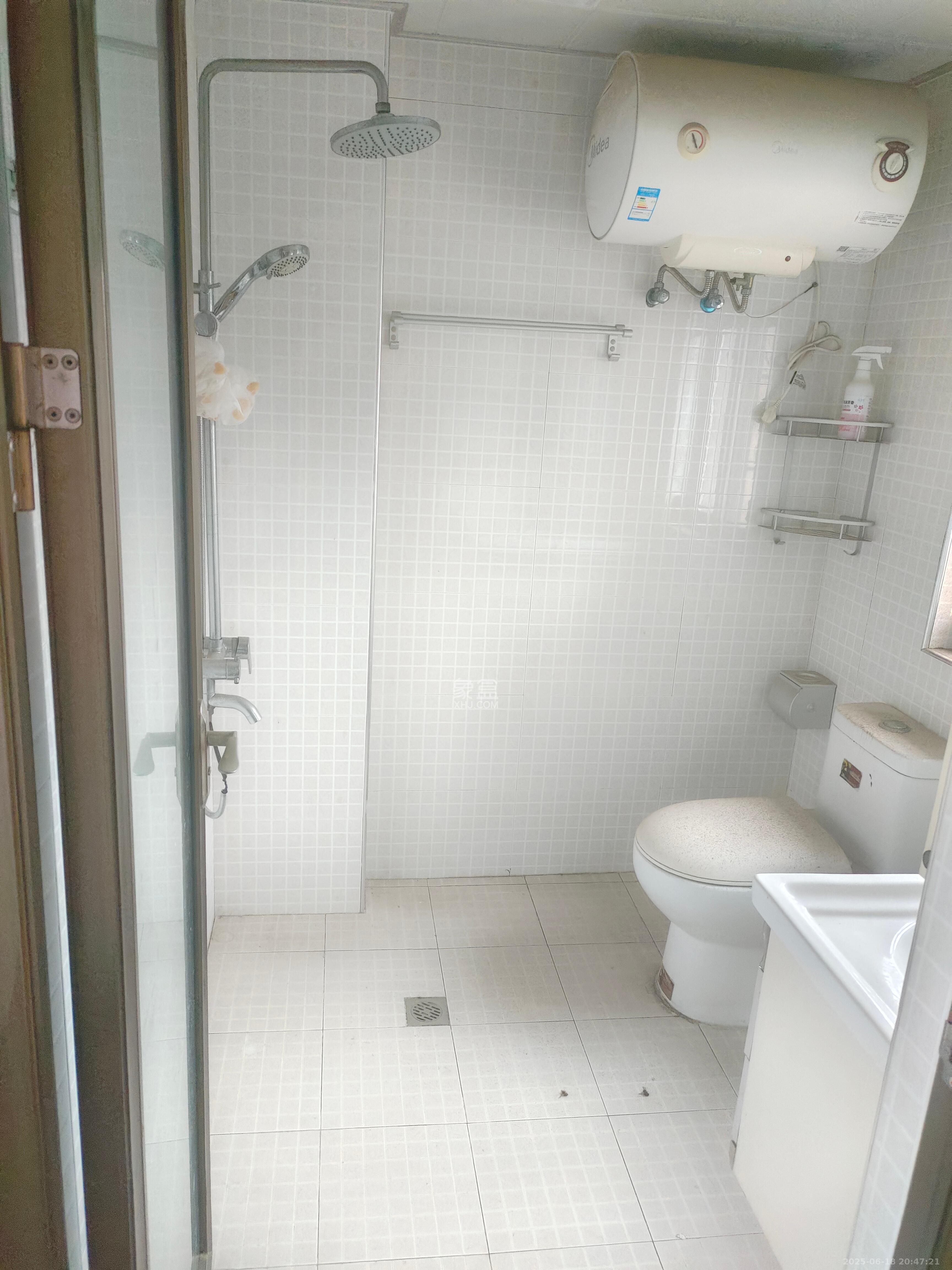 才子佳郡 4室2厅2卫 2300.0元/月 才子佳郡 4室2厅2卫 2300.0元/月室内图