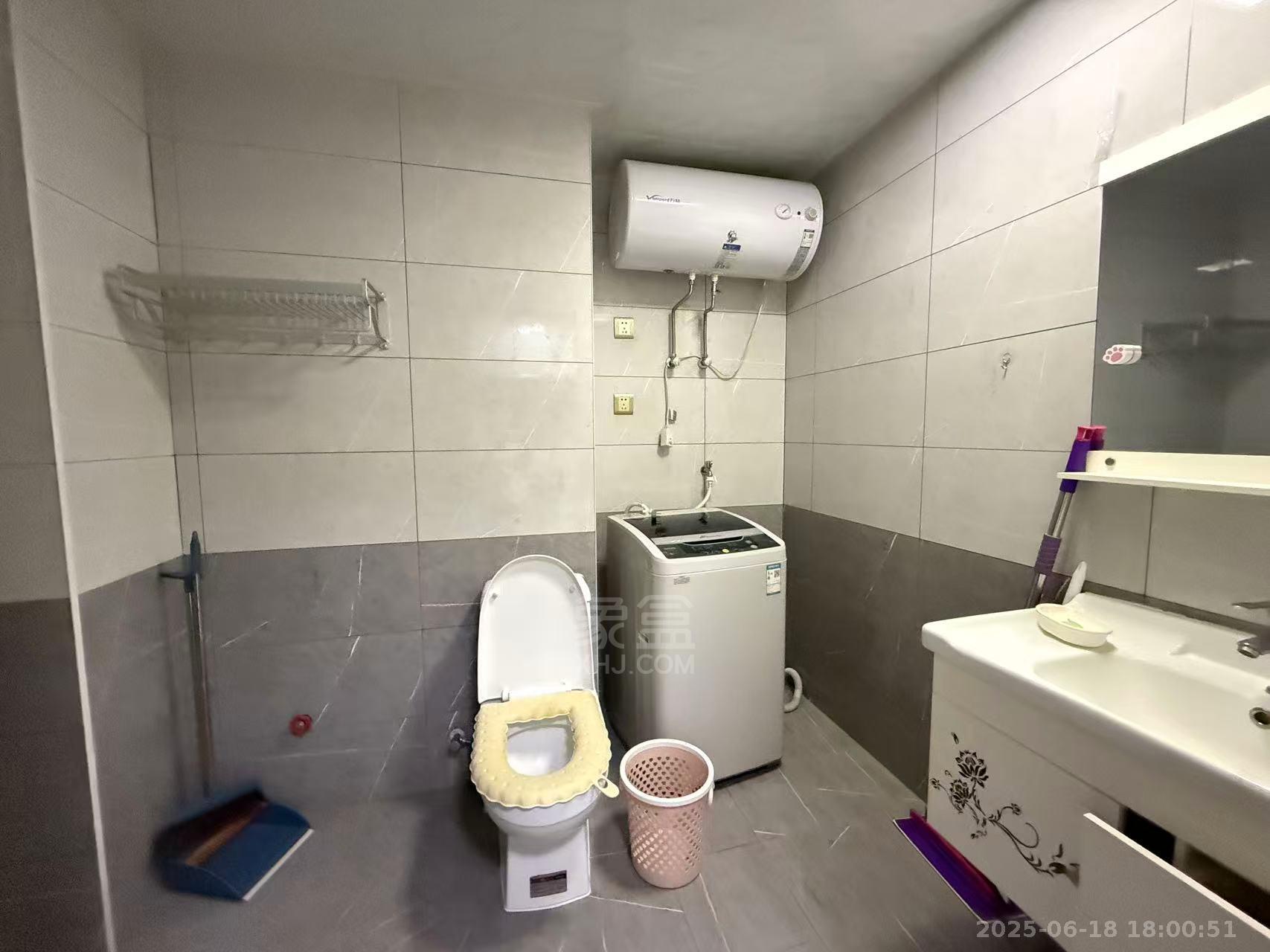 康桥美郡 1室1厅1卫 1100.0元/月 康桥美郡 1室1厅1卫 1100.0元/月室内图