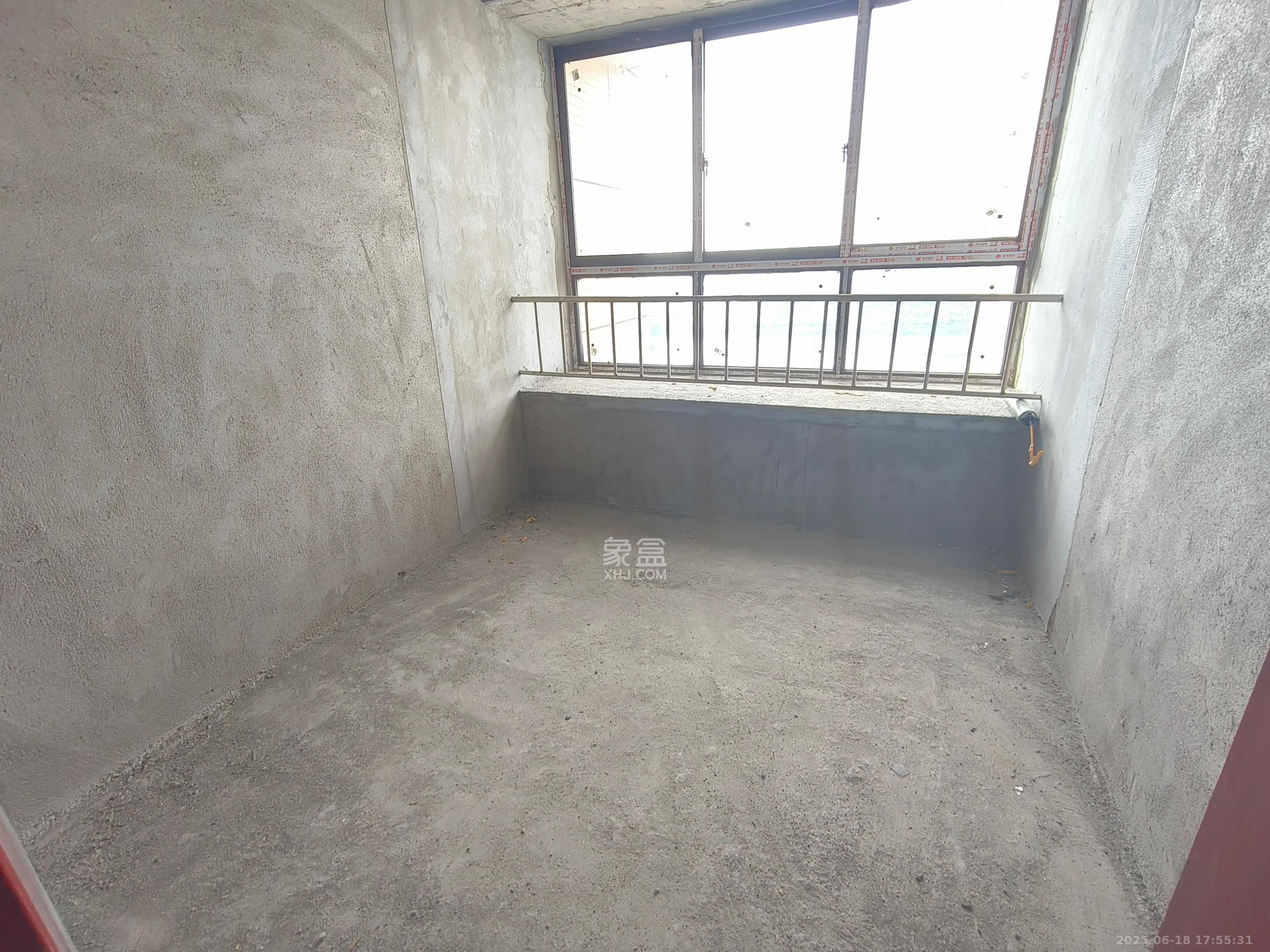 欣积福湾七期  1室1厅1卫   24.80万室内图