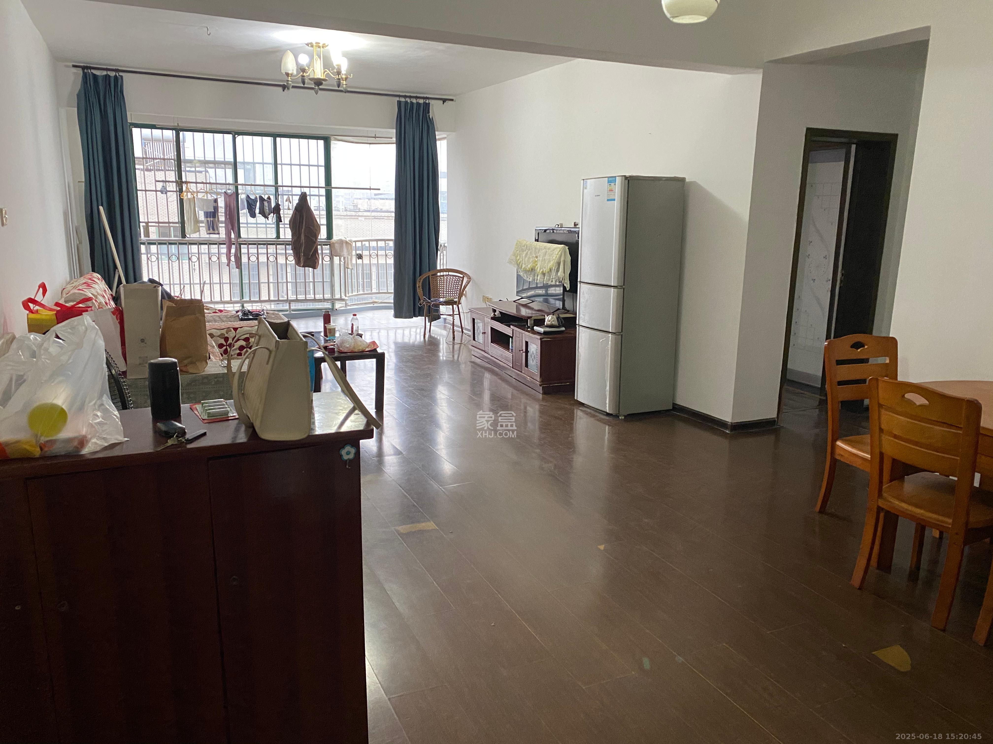 水印康桥  2室2厅2卫   1200.00元/月室内图