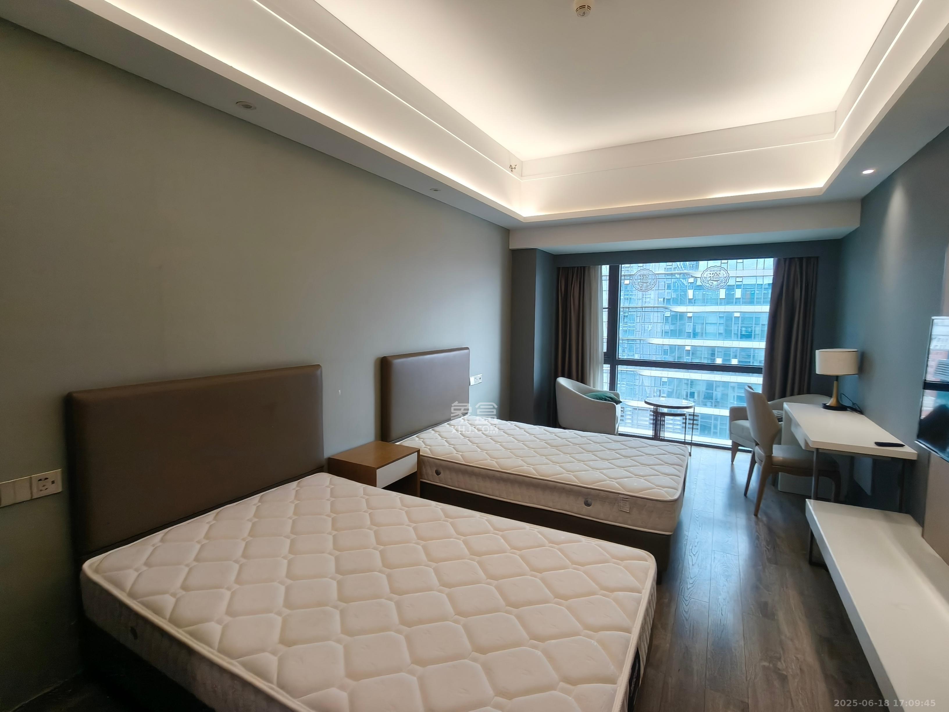 华远华时代  1室1厅1卫    2600.0元/月