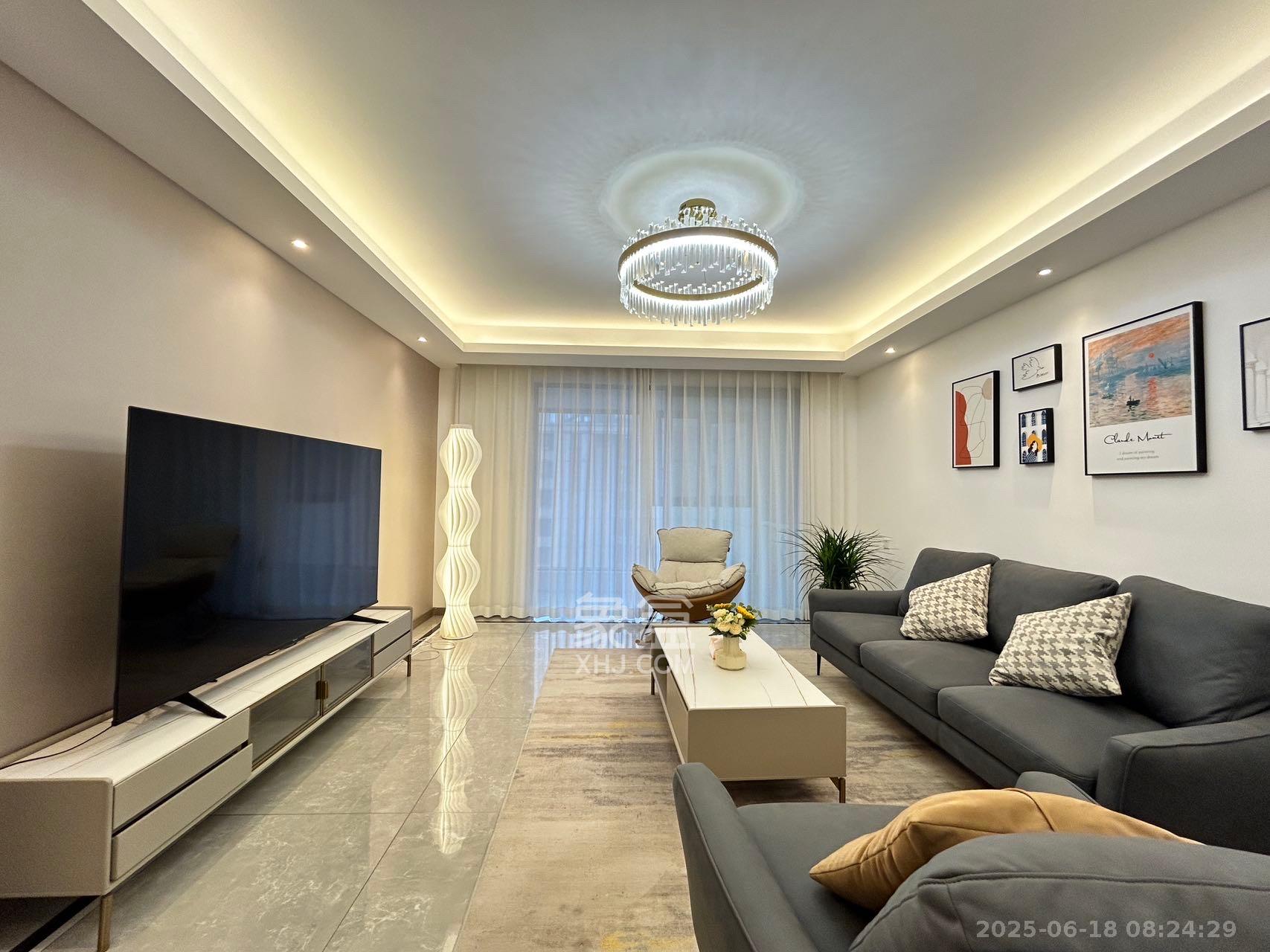 龙湖铂金中心(龙湖春江郦城)  4室2厅2卫    6980.0元/月 龙湖铂金中心(龙湖春江郦城)  4室2厅2卫    6980.0元/月室内图