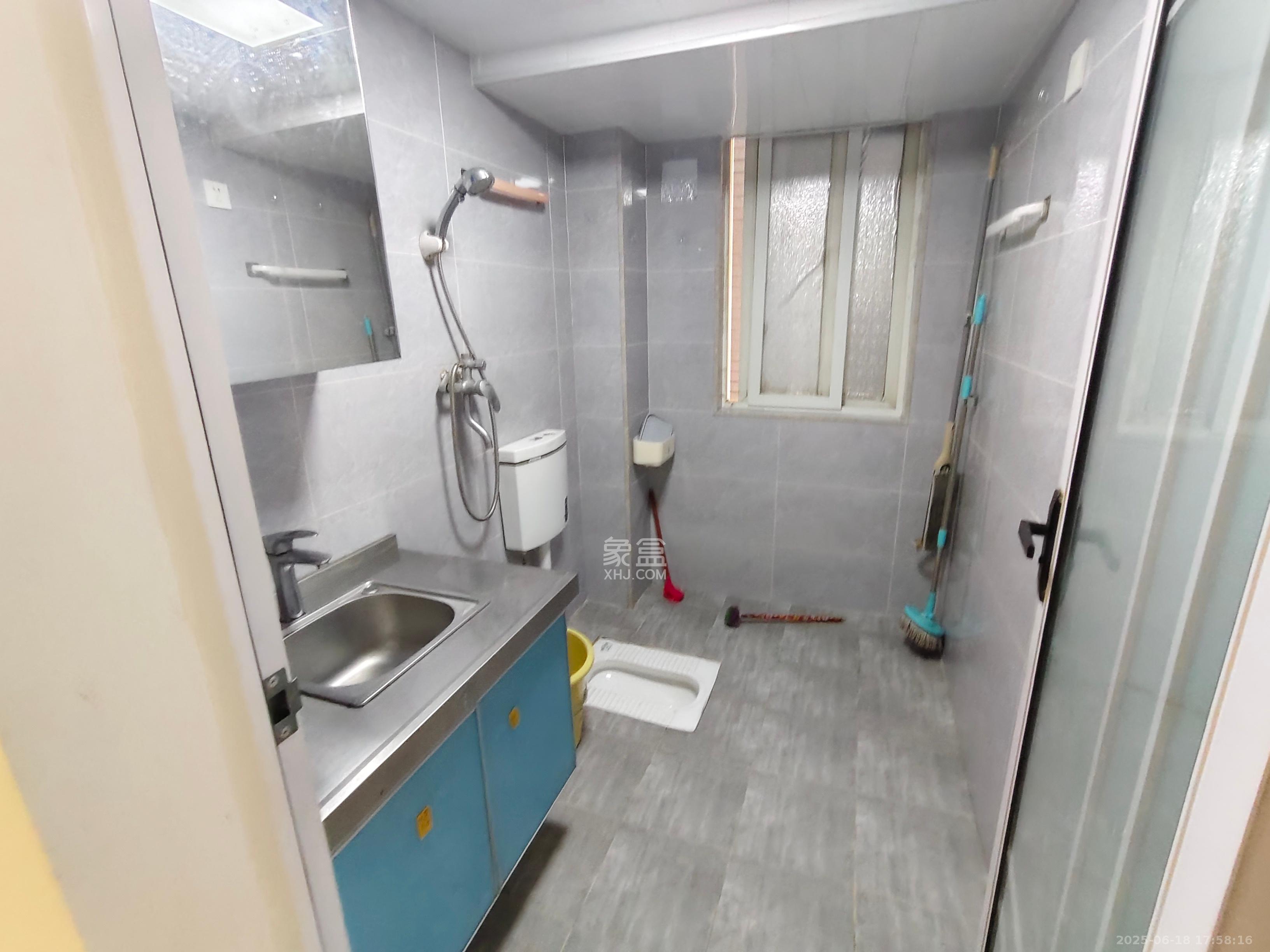 方略学府佳境  2室1厅1卫    1650.0元/月 方略学府佳境  2室1厅1卫    1650.0元/月室内图