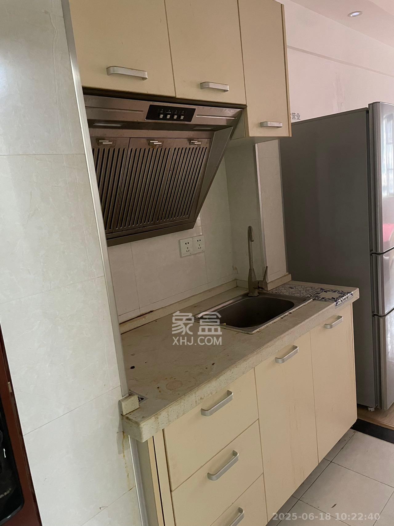 钰龙天下二期（钰龙佳园）  1室1厅1卫    1200.0元/月室内图